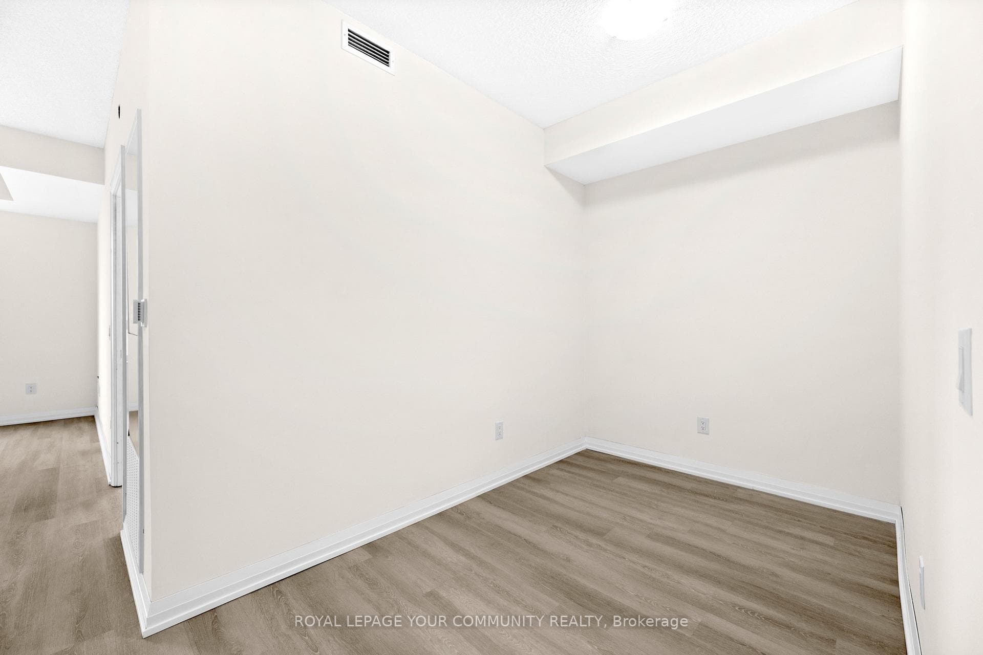 3270 Sheppard Avenue Unit 2525 photo 10