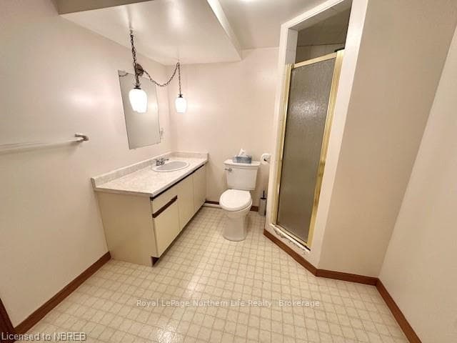 624 LAKESHORE Drive Unit 12 photo 16