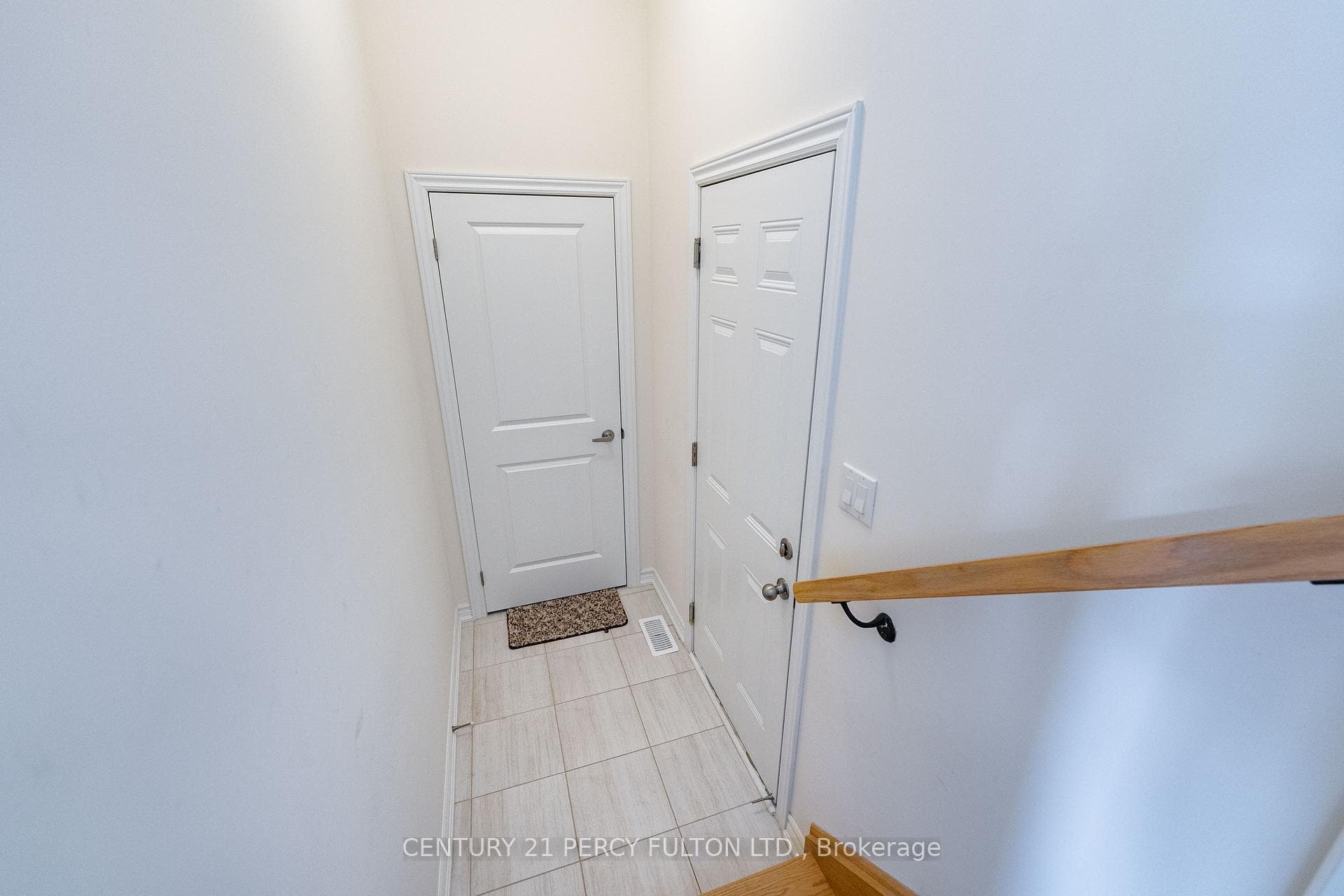 1144 Skyridge Boulevard photo 13