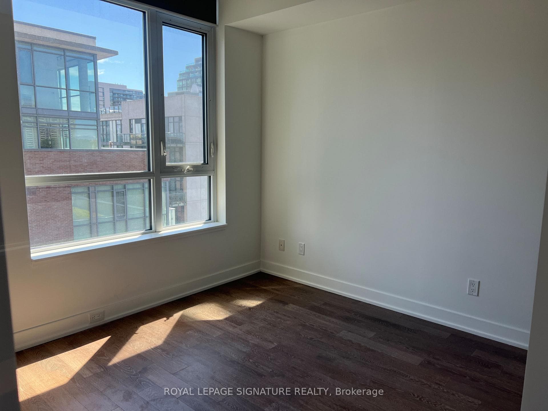 20 Minowan Miikan Lane Unit 704 photo 7