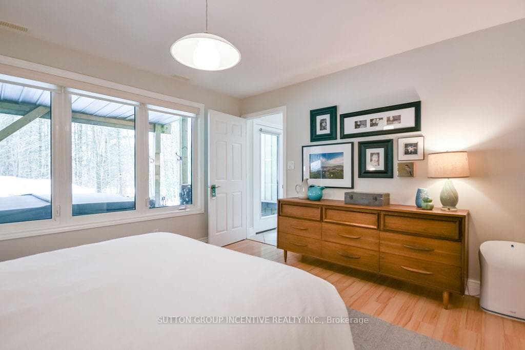 11 Beechwood Road photo 28