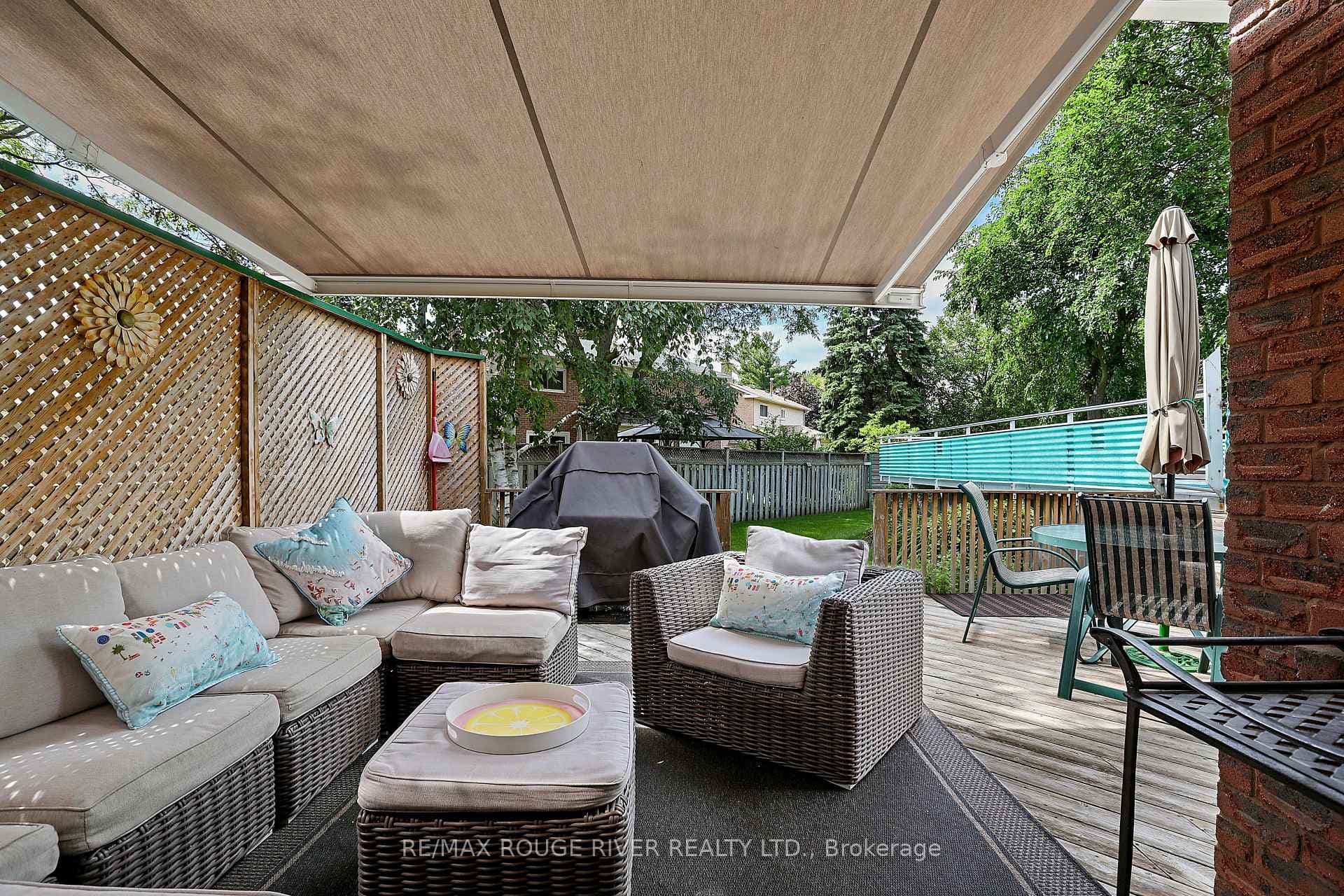 Retractable Awning