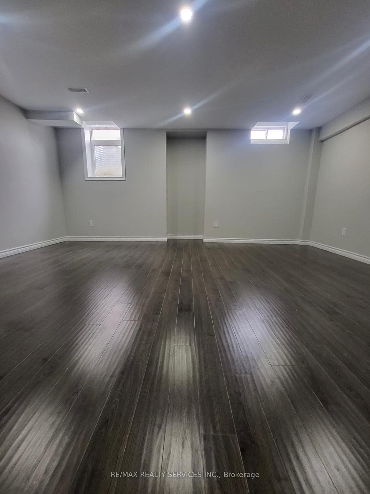 21 Terrick Road photo 3
