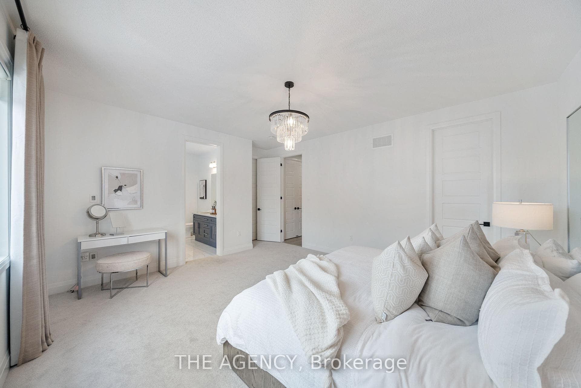 3149 William Cutmore Boulevard photo 18