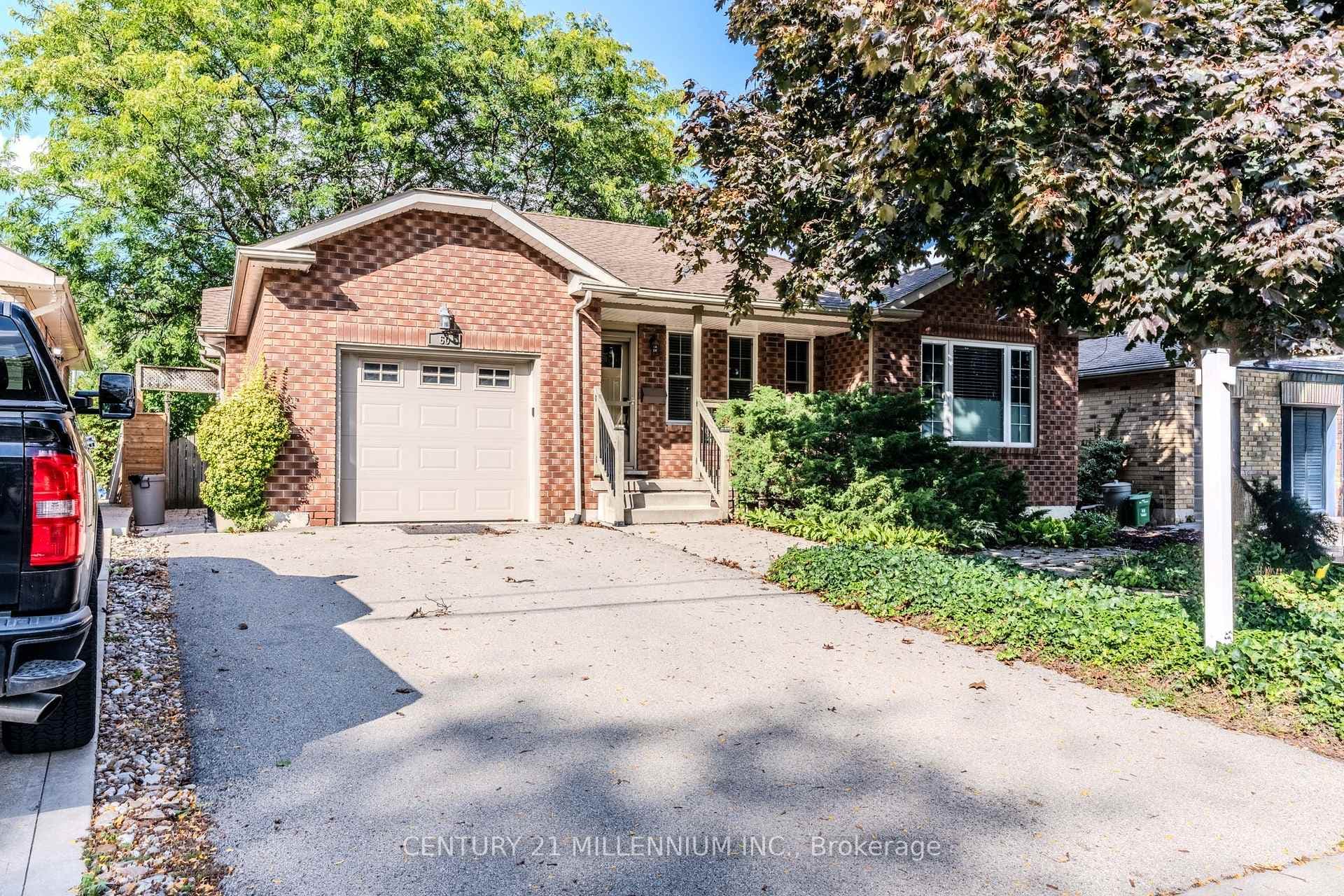 60 Ofield Road photo 1