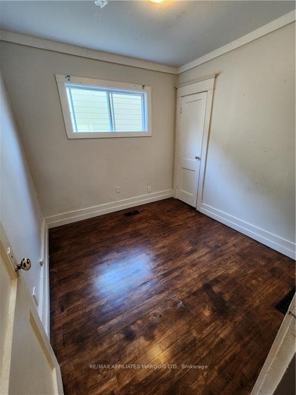 213 GUY Street photo 6