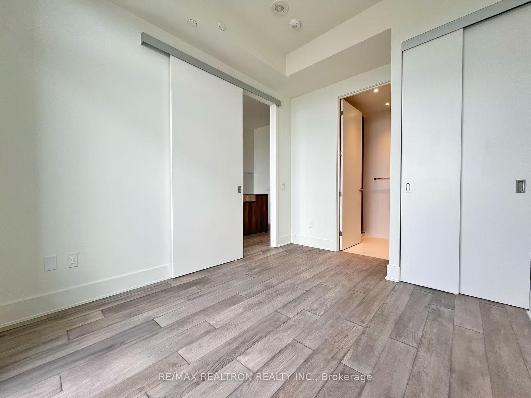11 Yorkville Avenue Unit 6101 photo 15