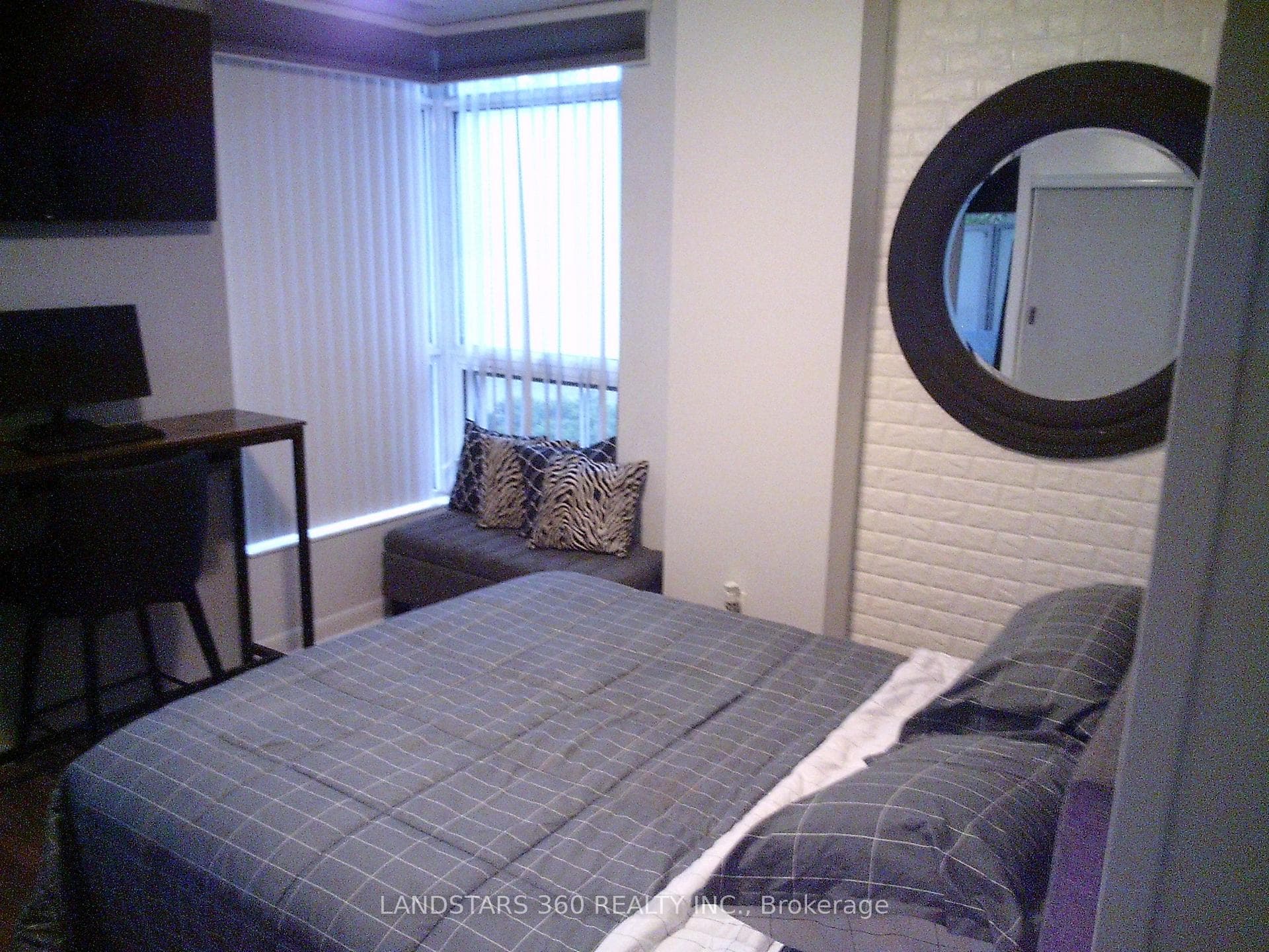 75 Norman Bethune Avenue Unit 102 photo 19