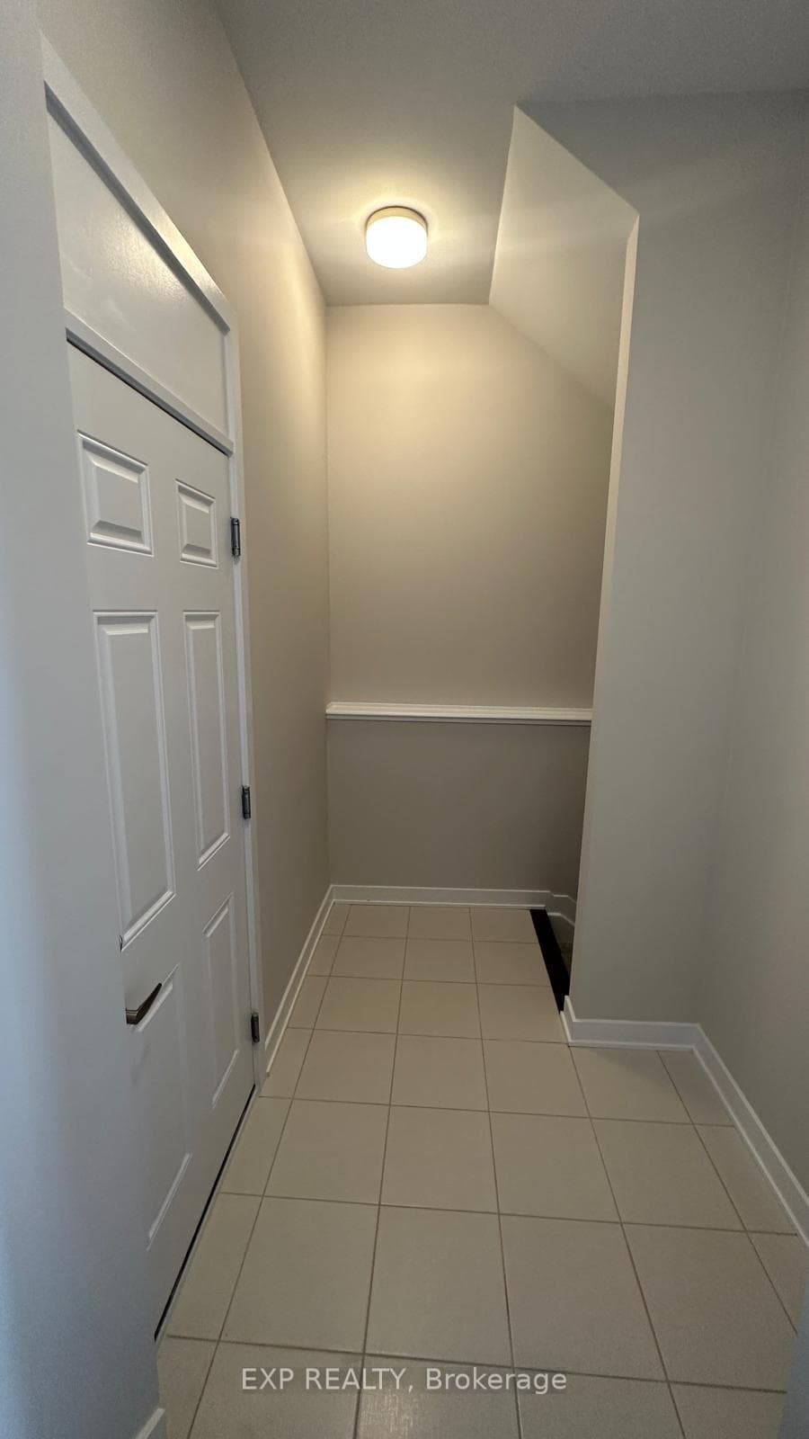 29 Chasing Grove photo 22