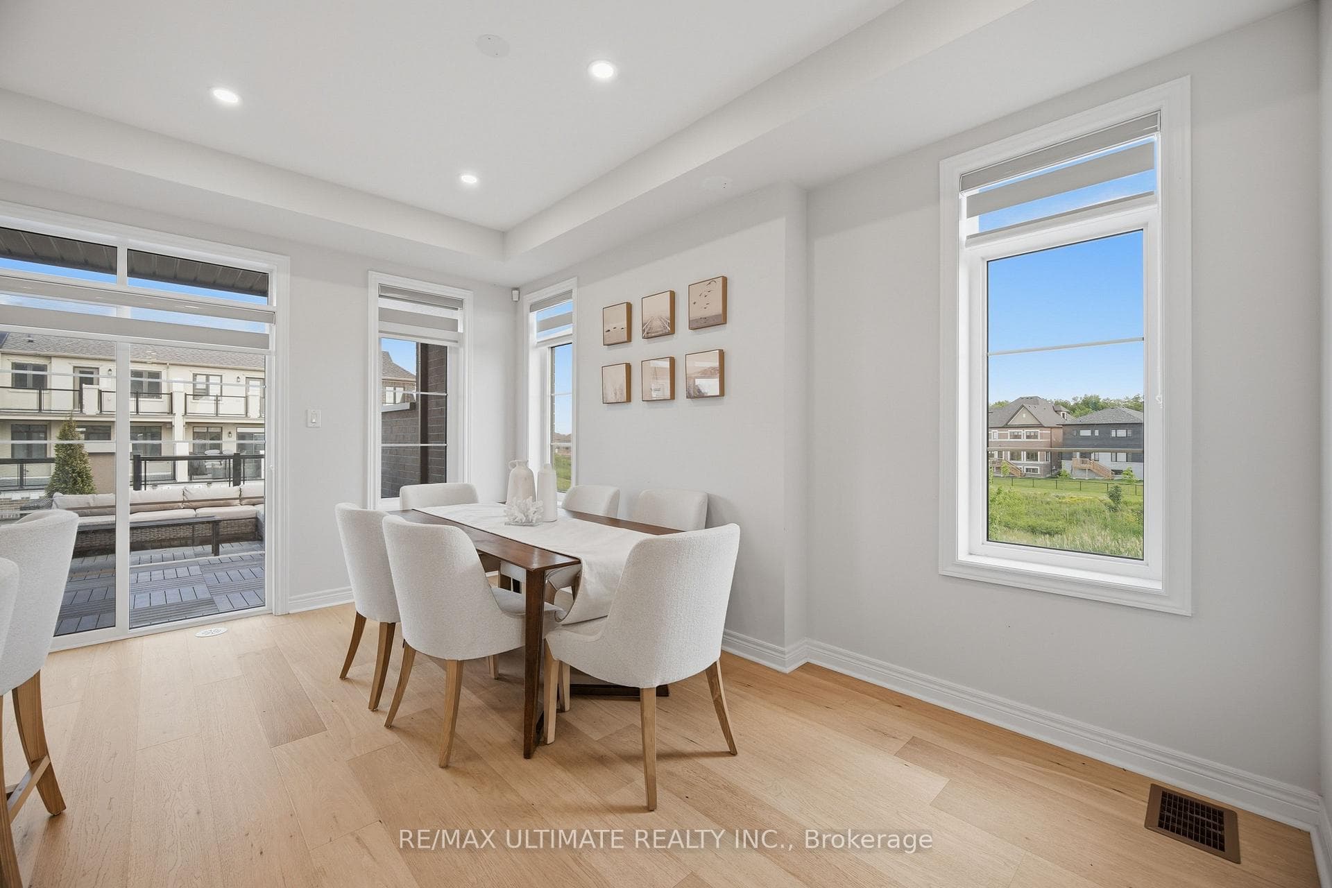 299 Inspire Boulevard photo 11