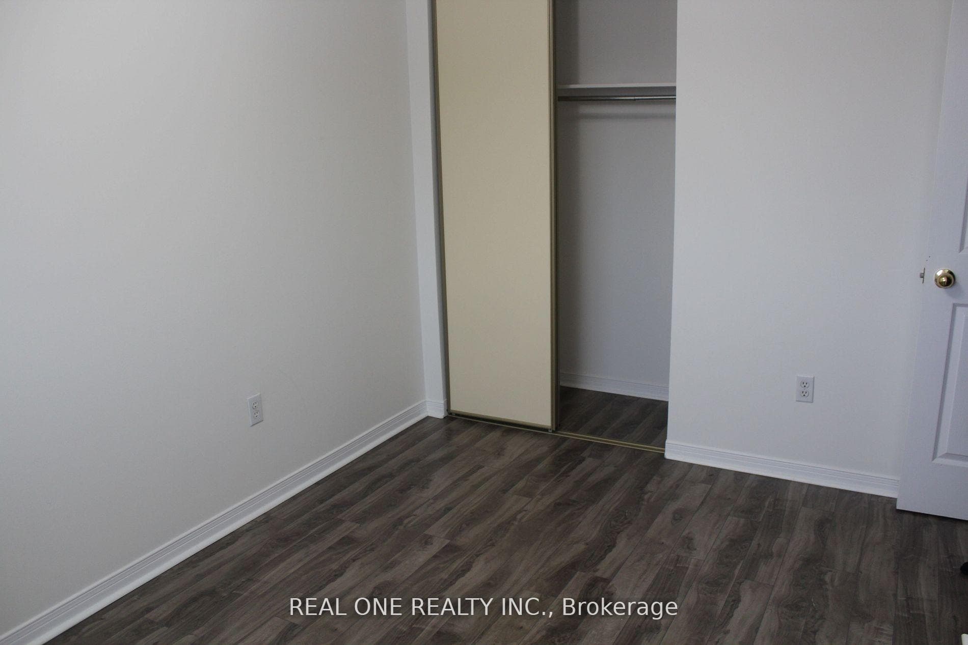2550 Thomas Street Unit 27 photo 12