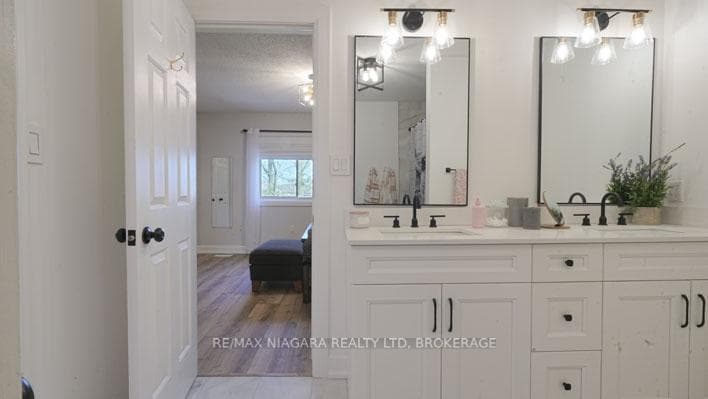 159 Canboro Road Unit 15 photo 17
