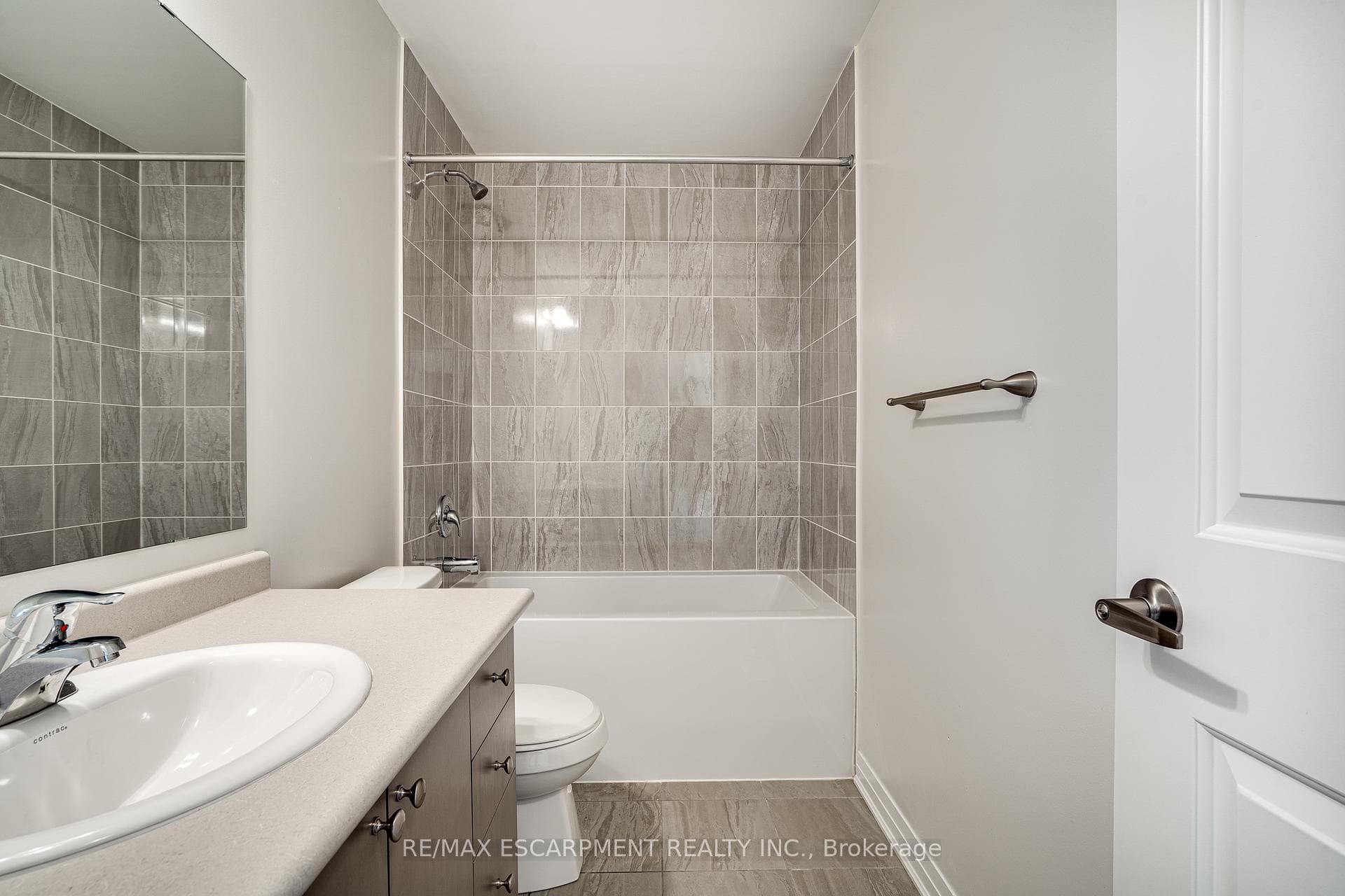 4162 Cherry Heights Boulevard photo 15