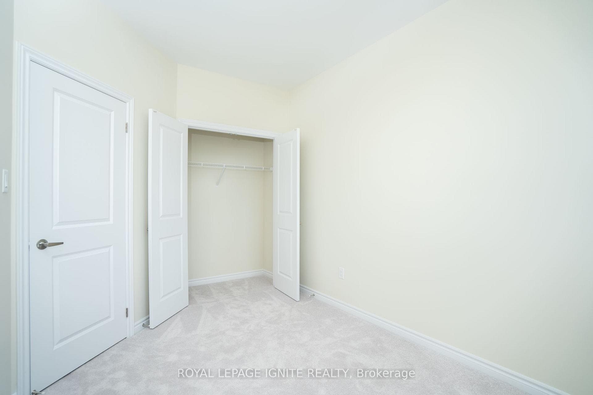 1455 National Common Crescent photo 19