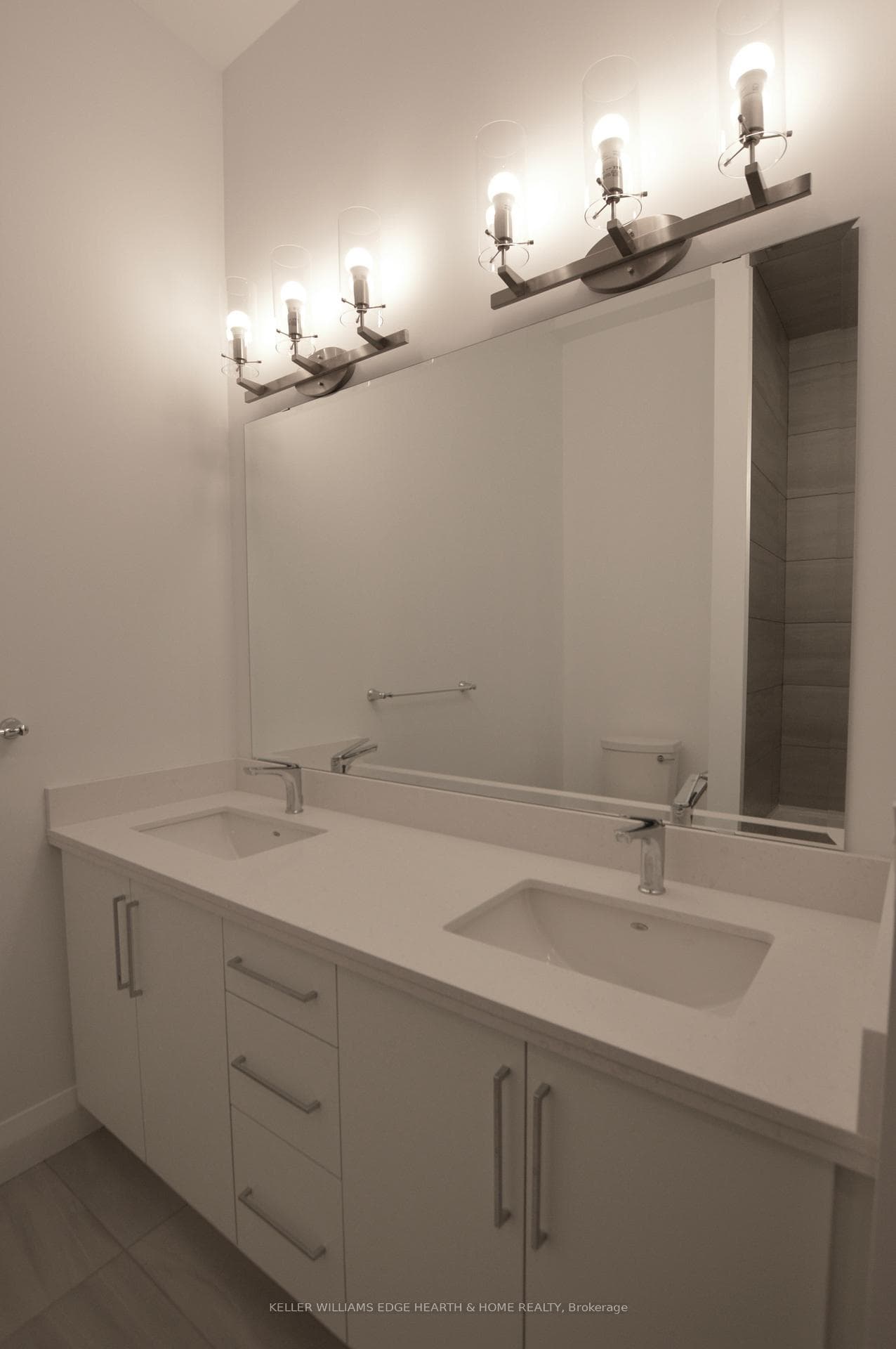 118 King Street Unit LPH 14 photo 12