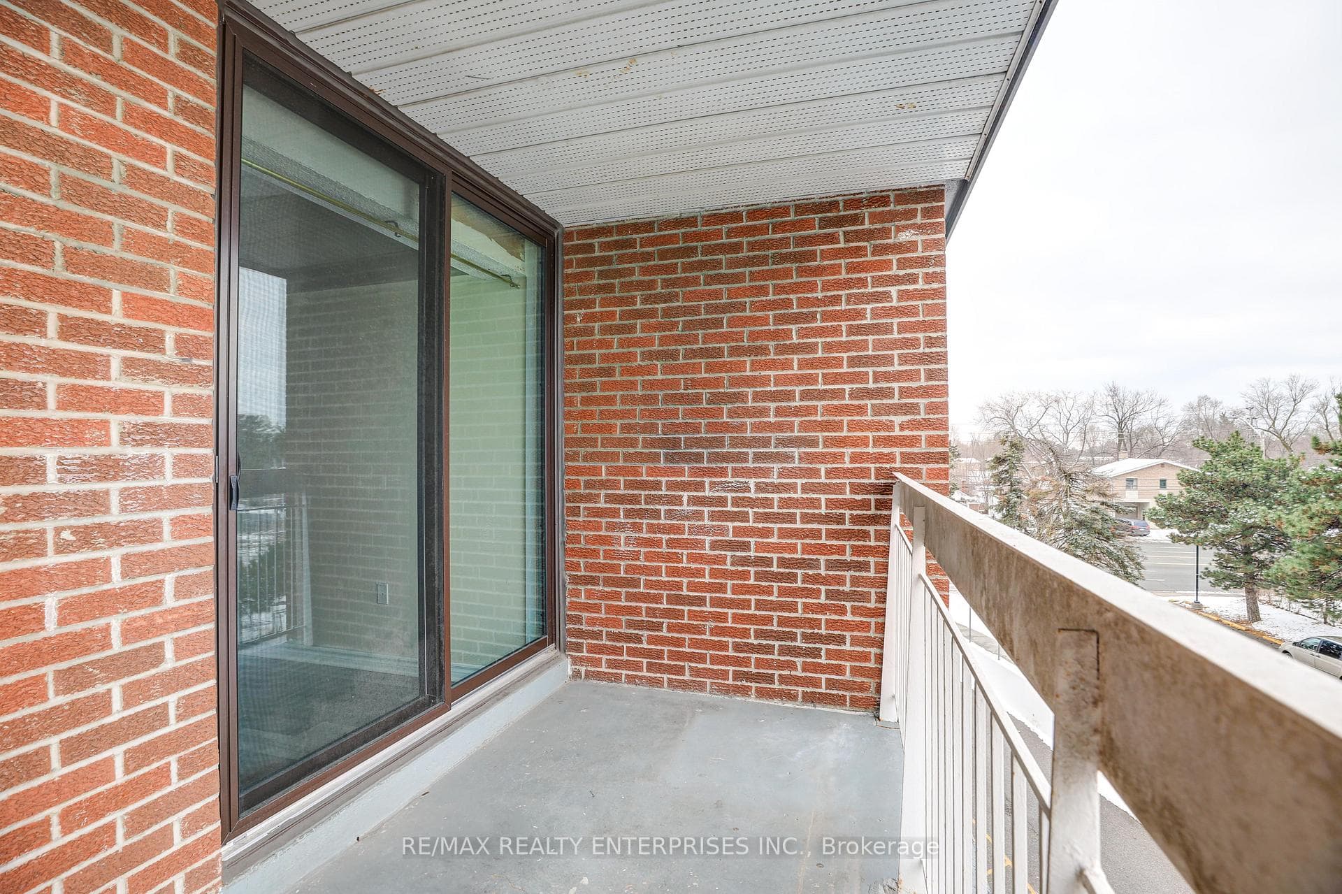 4060 Lawrence Avenue Unit 412 photo 15