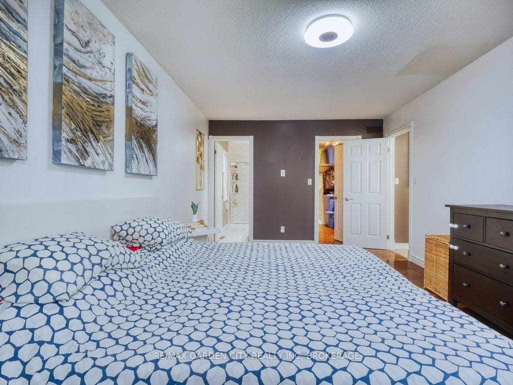 20 CONSIGLIA Drive photo 21