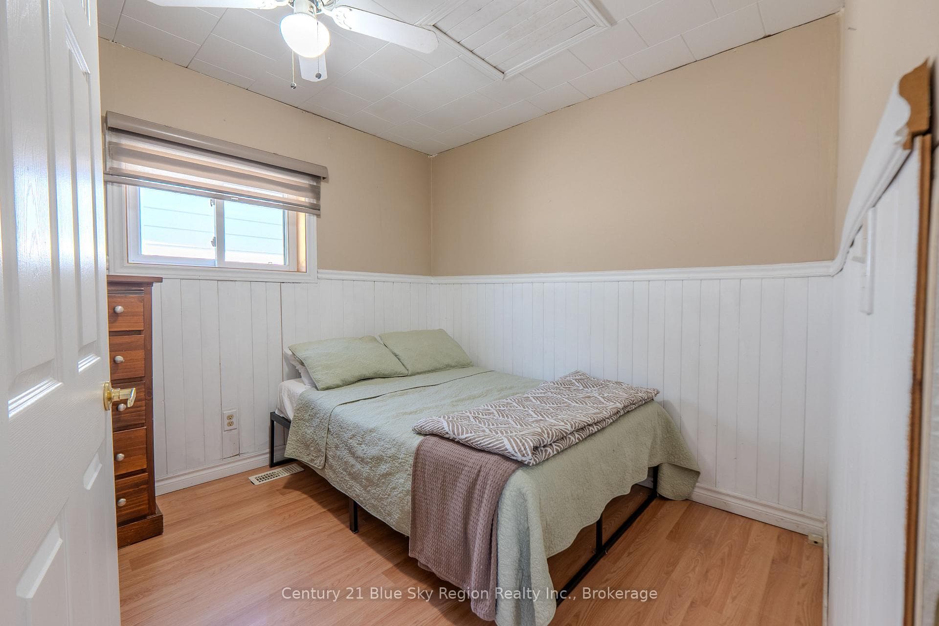 337 King Street photo 15