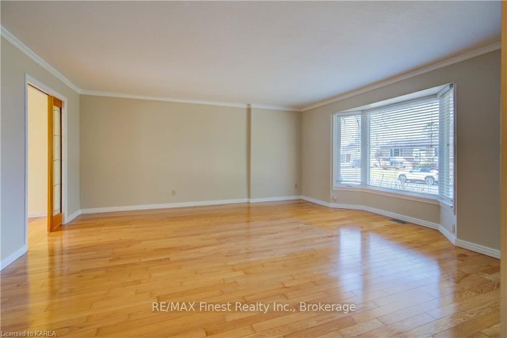 39 GREEN Drive photo 20