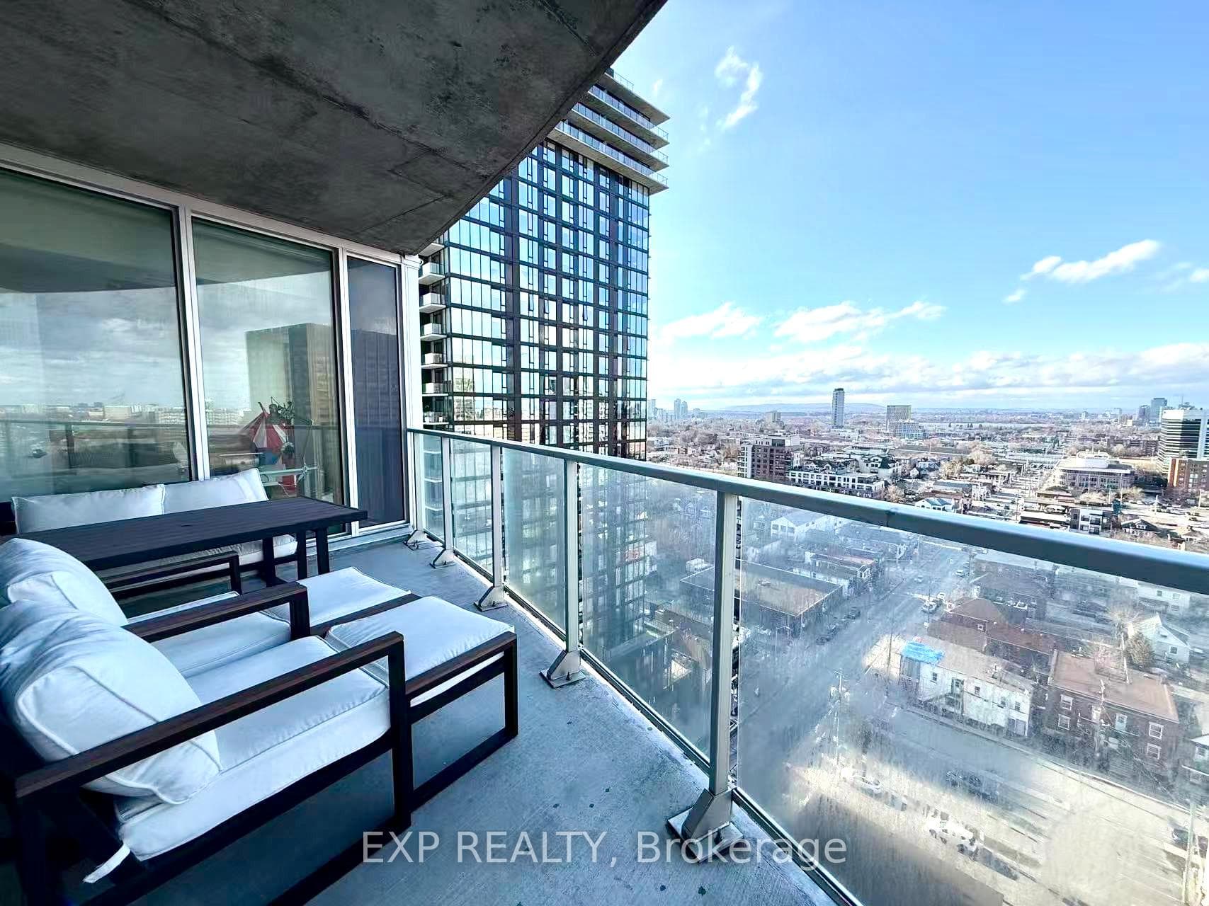 805 Carling Avenue Unit 1501 photo 11