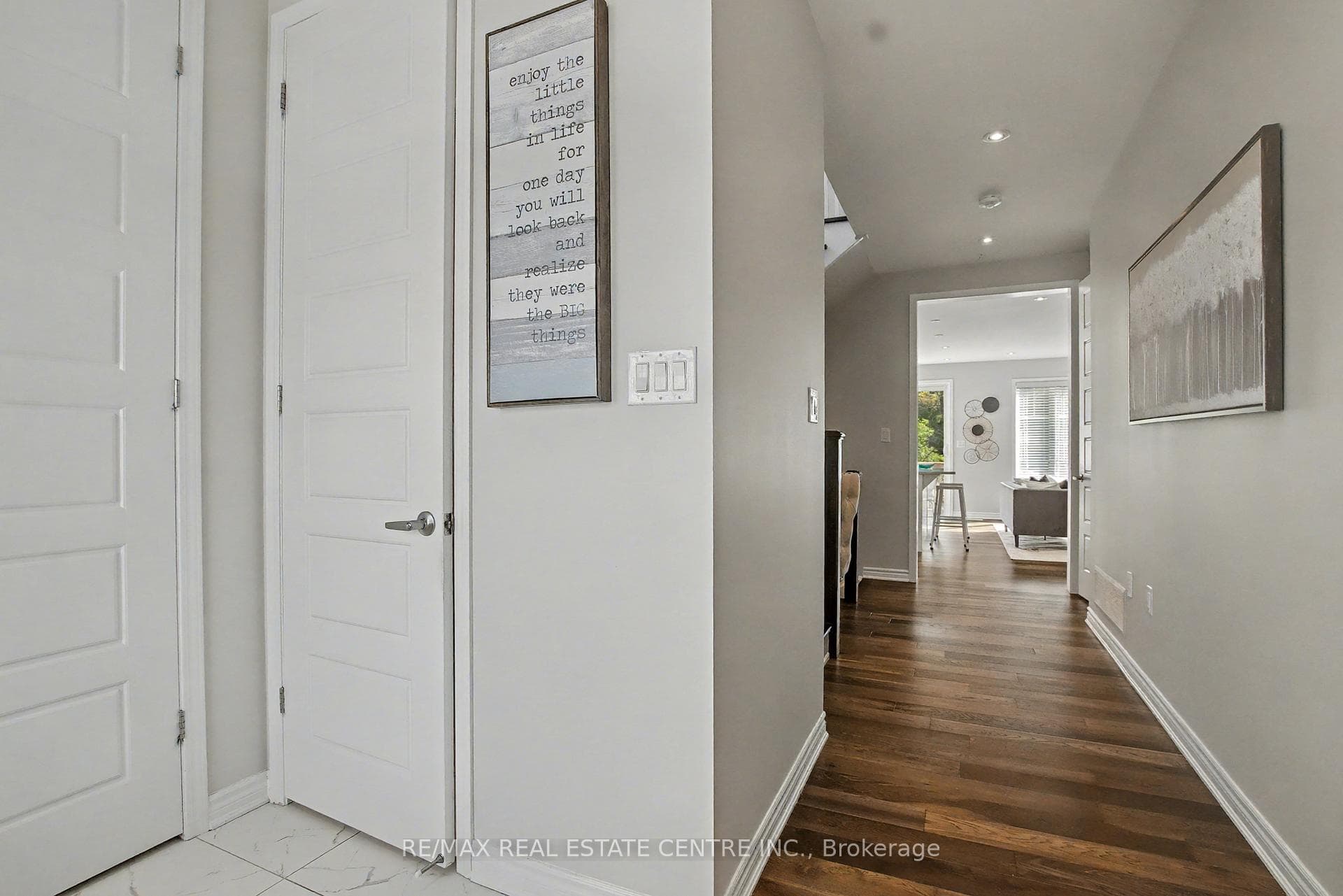 573 Juneberry Court photo 6
