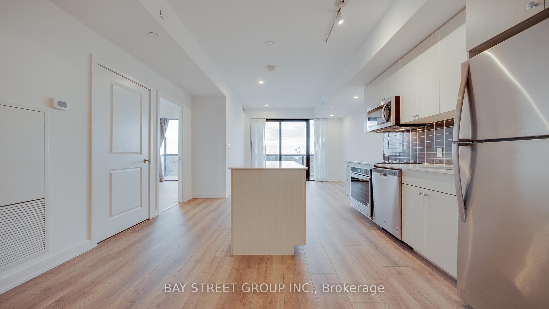2799 Kingston Road Unit 723 photo 9