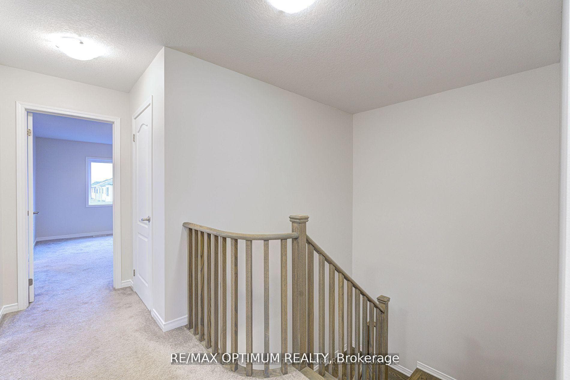 79 Oaktree Drive photo 13