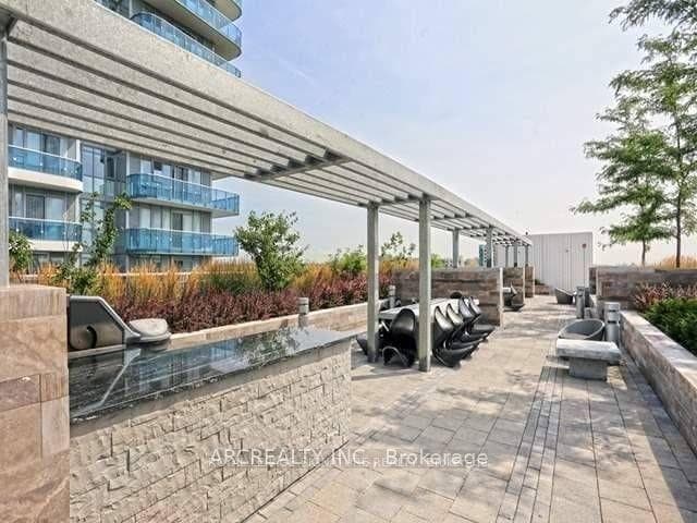 9471 Yonge Street Unit 740 photo 28