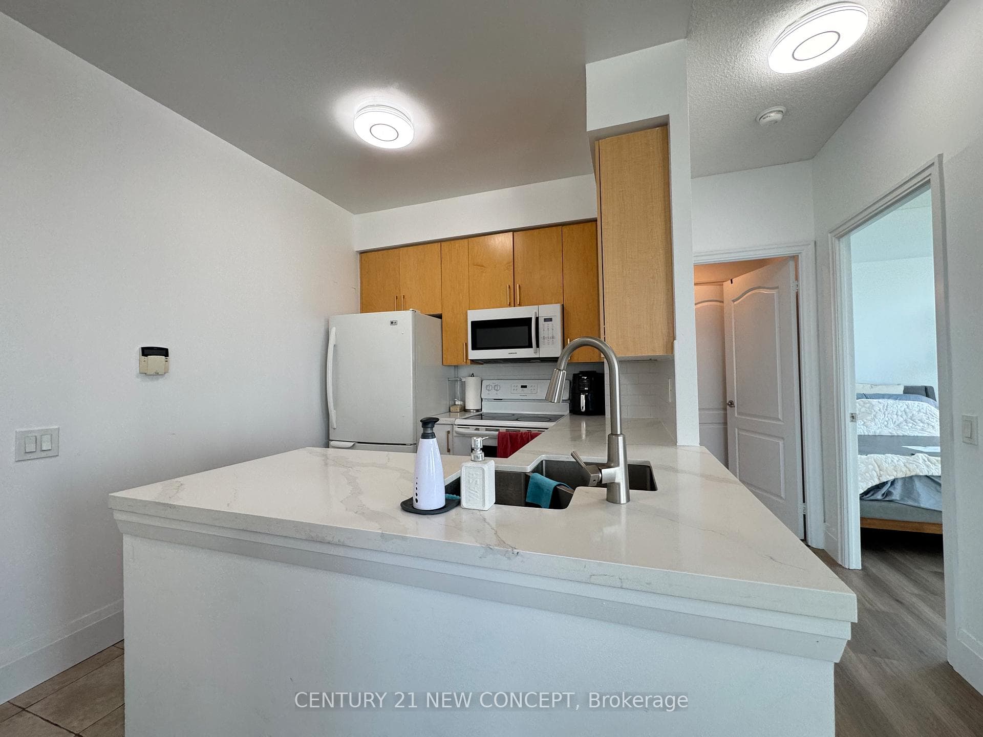 21 Hillcrest Avenue Unit 2901 photo 7