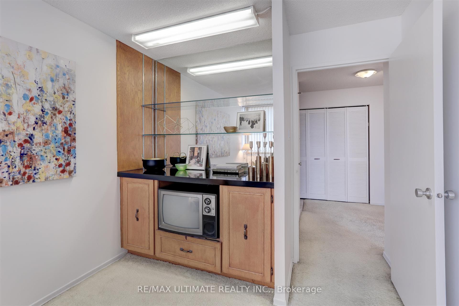 80 Antibes Drive Unit 1405 photo 20