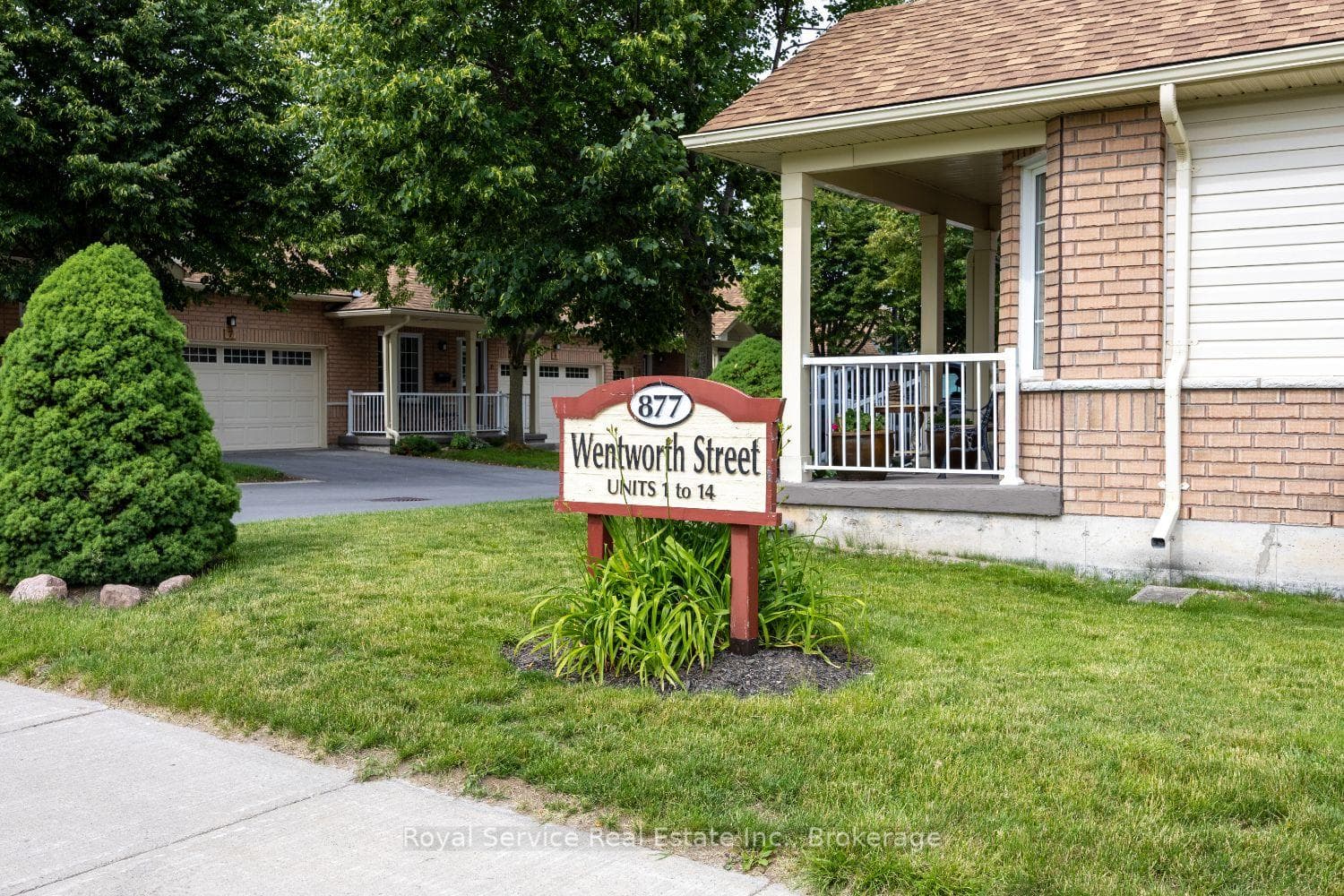 877 Wentworth Street Unit 6 photo 1