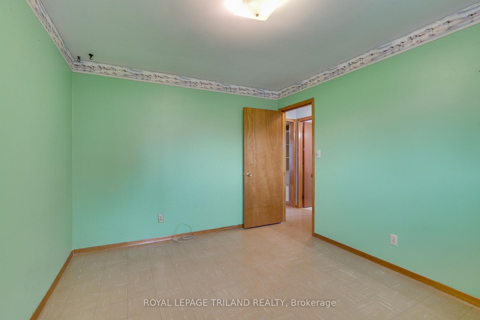 353A Manitoba Street Unit A photo 16