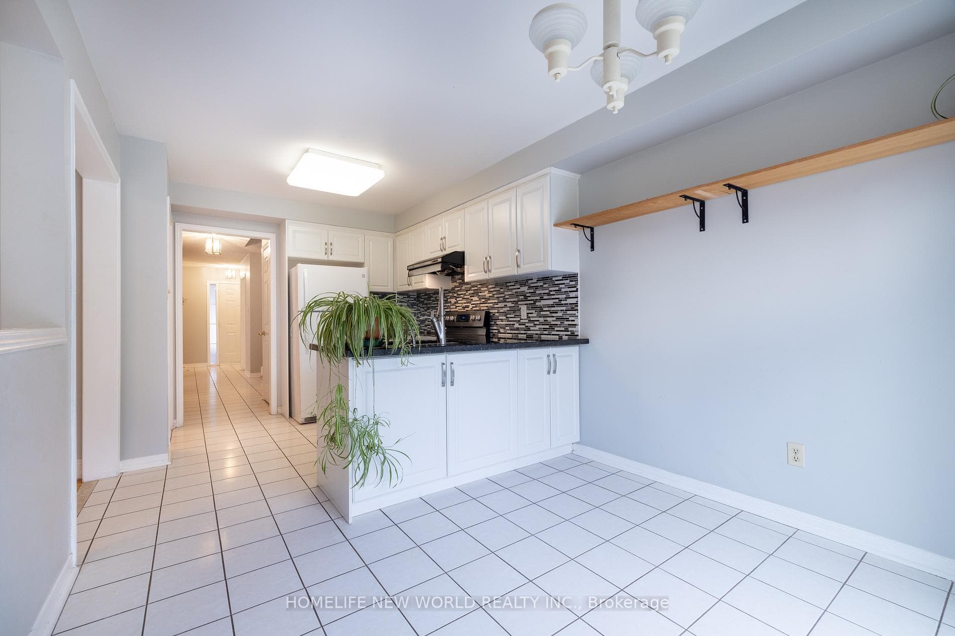 5715 Bell Harbour Drive photo 11