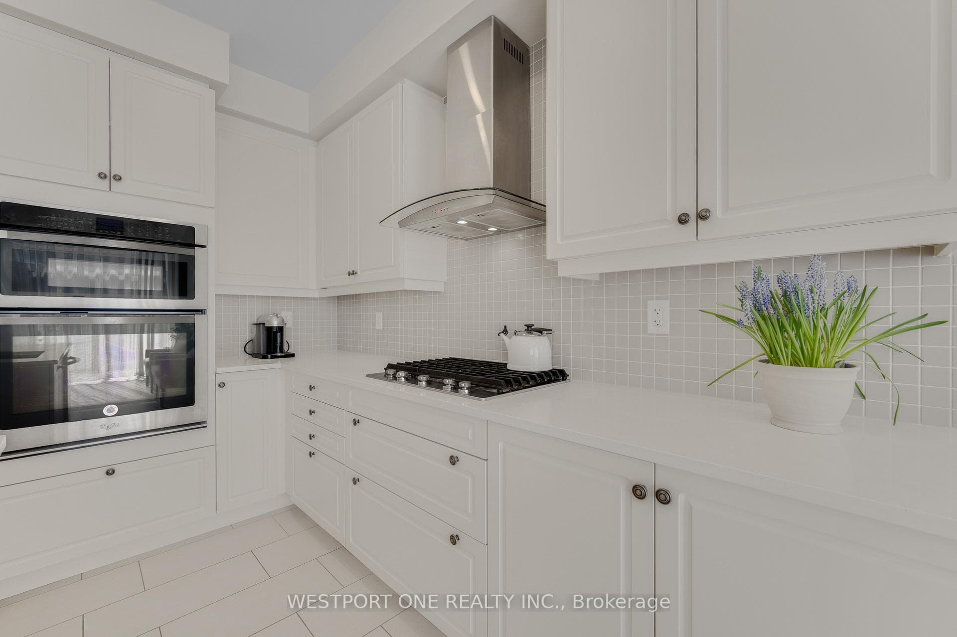 34 Kelso Drive photo 5