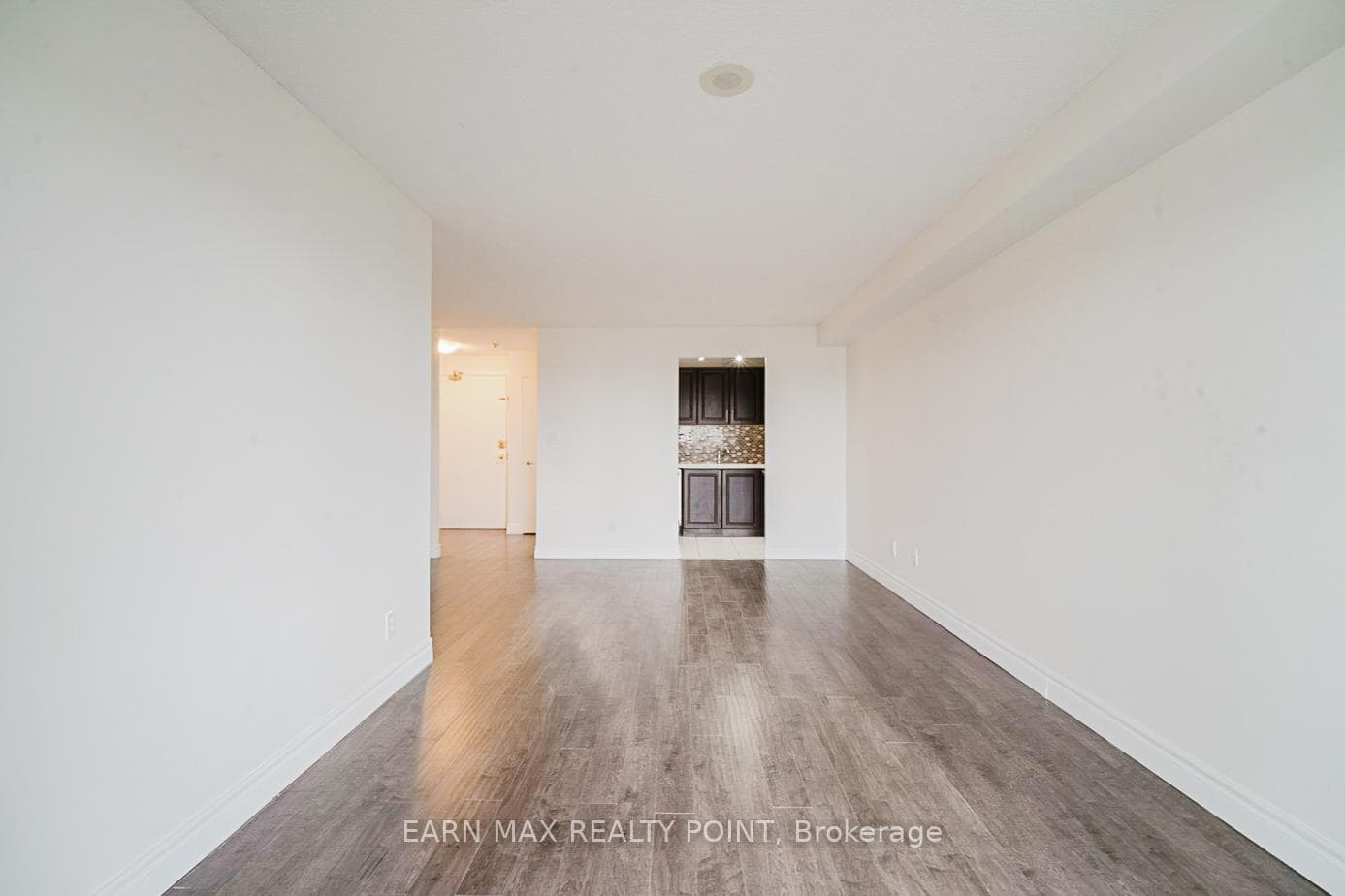 155 Hillcrest Avenue Unit 1010 photo 16