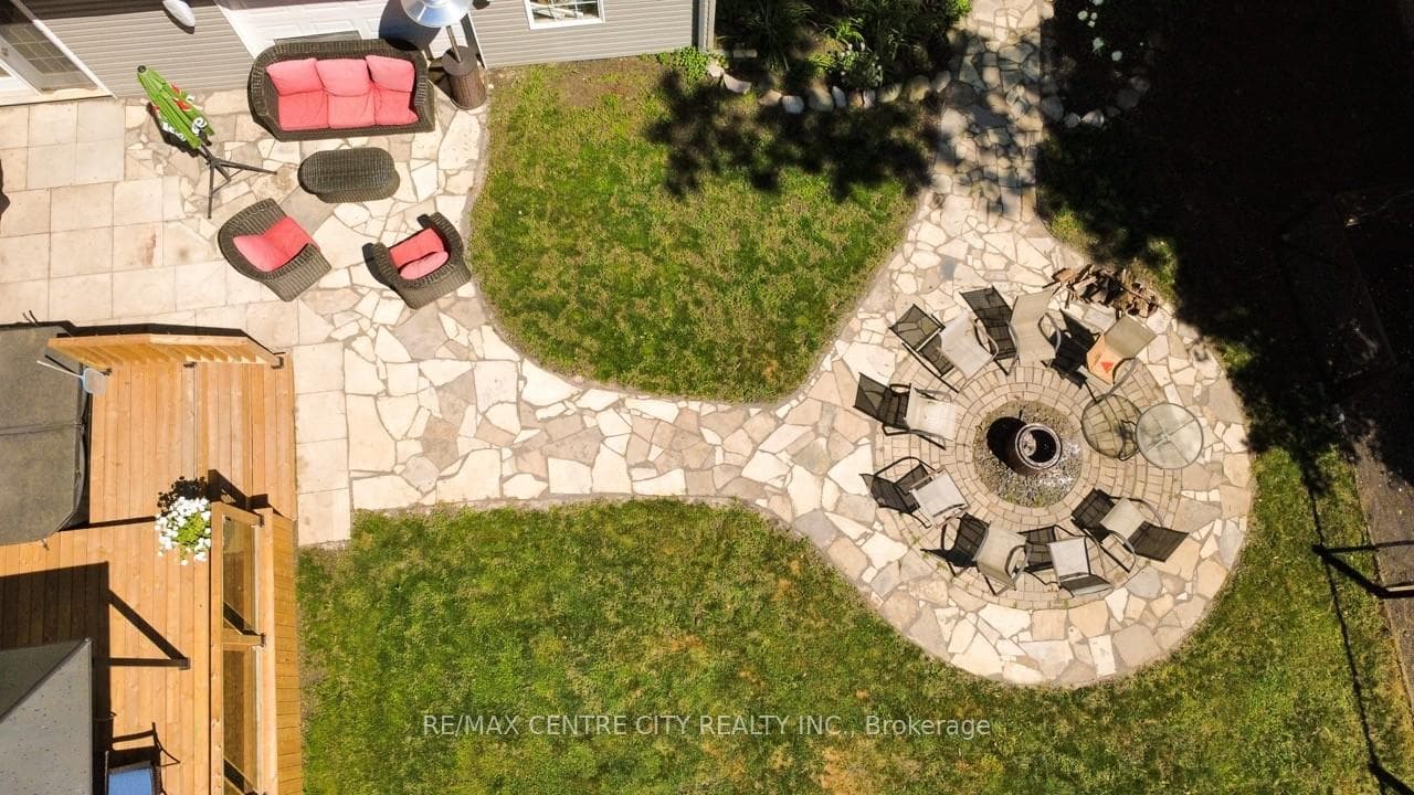6 Prince Albert Street photo 34