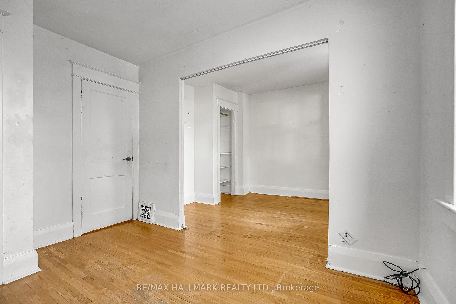 4 Meadow Avenue photo 16