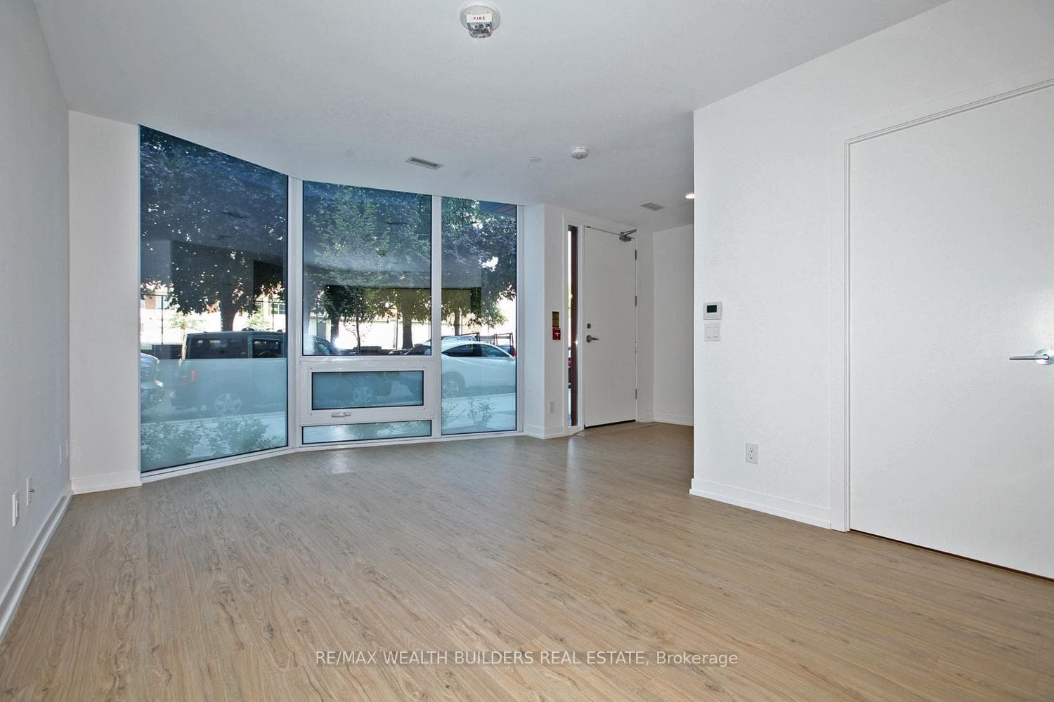 85 Wood Street Unit Th02 photo 6