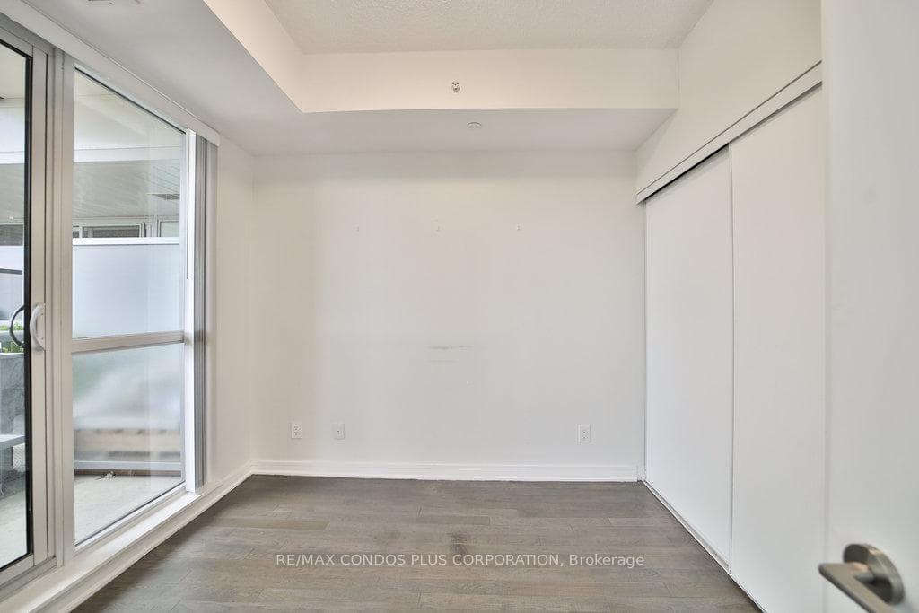 9199 Yonge Street Unit 616 photo 13