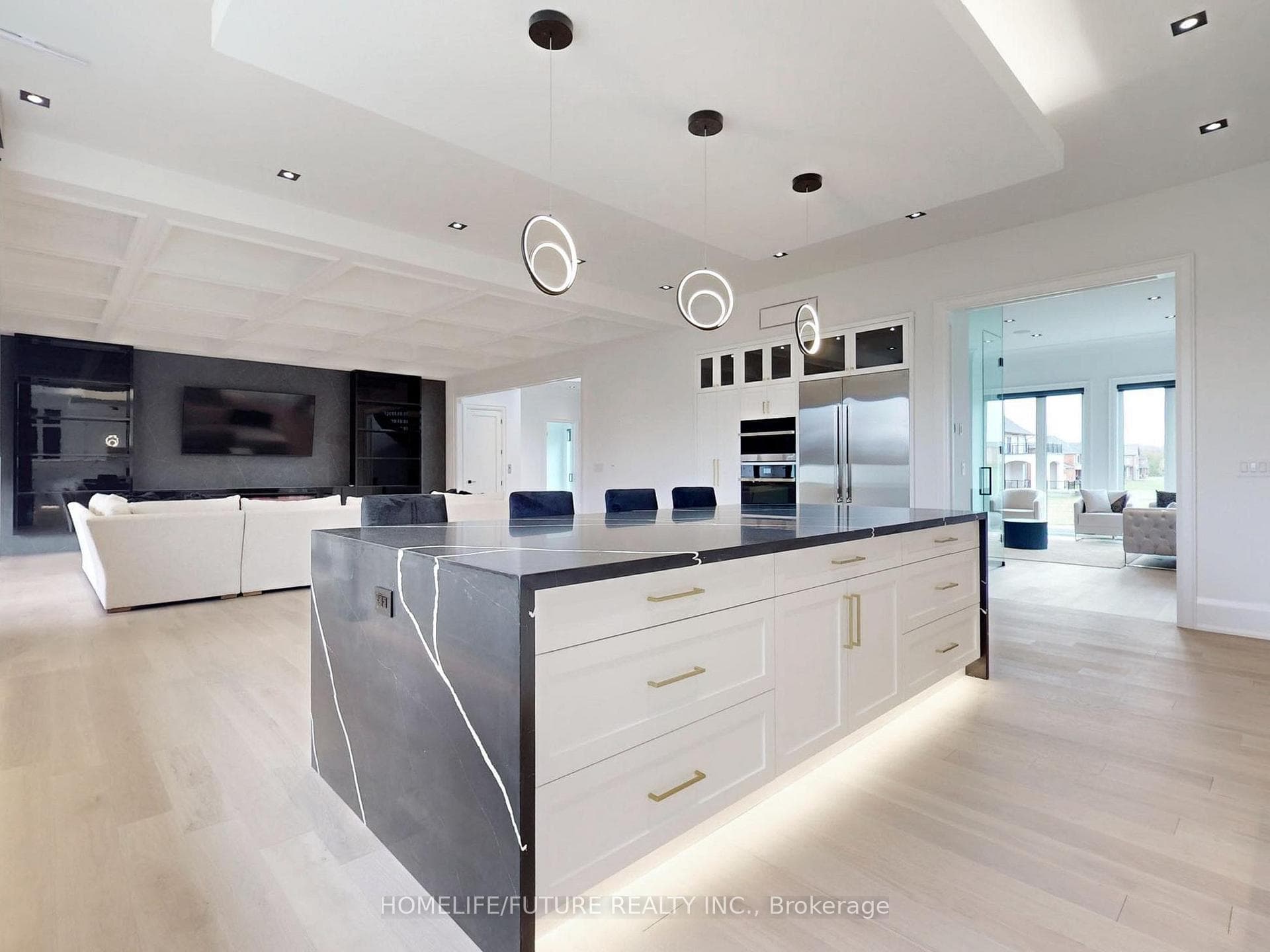 9 Pleasant Valley Drive photo 13