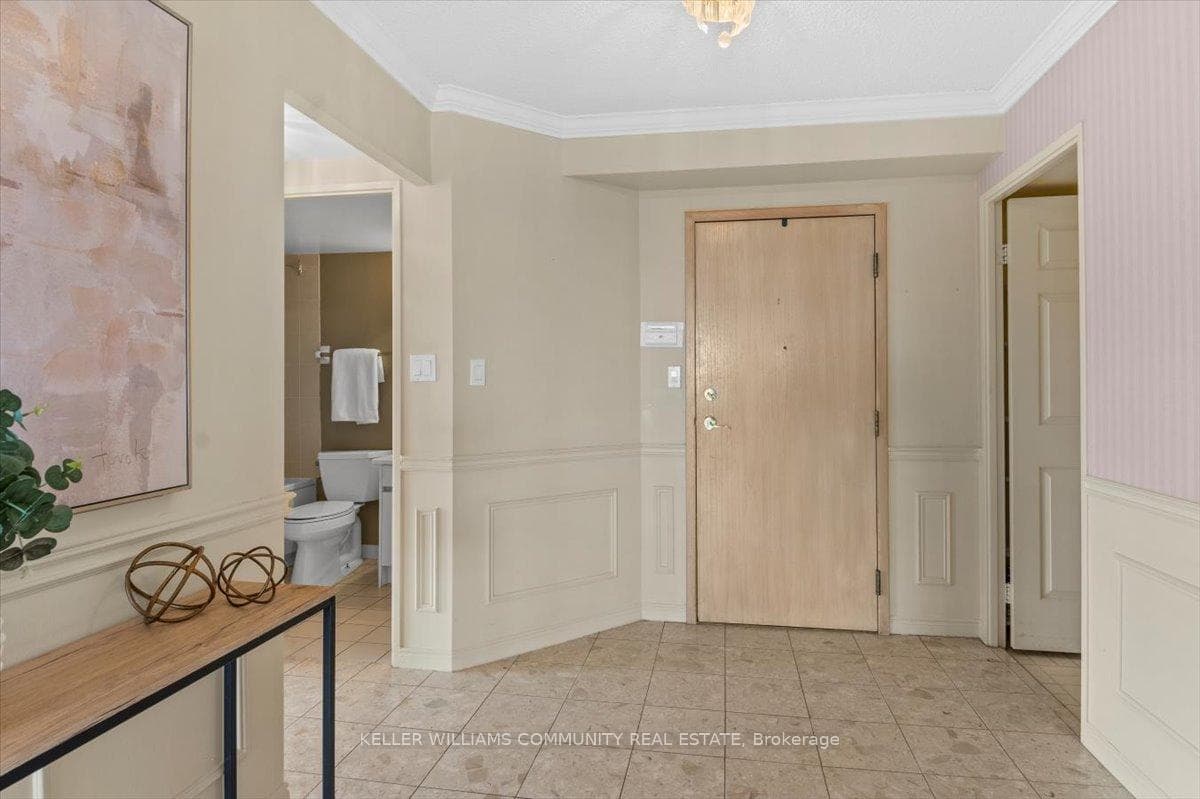 20 Guildwood Parkway Unit 513 photo 8