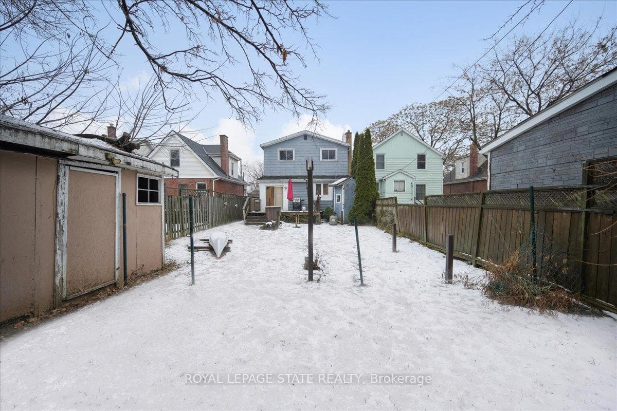 171 Paling Avenue photo 44
