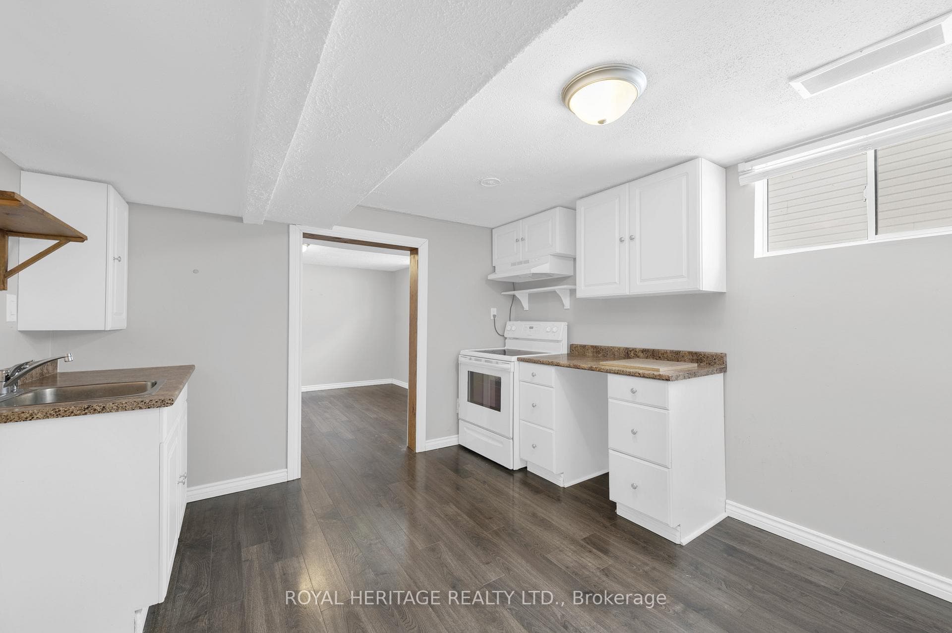 24 North Murray Street photo 22