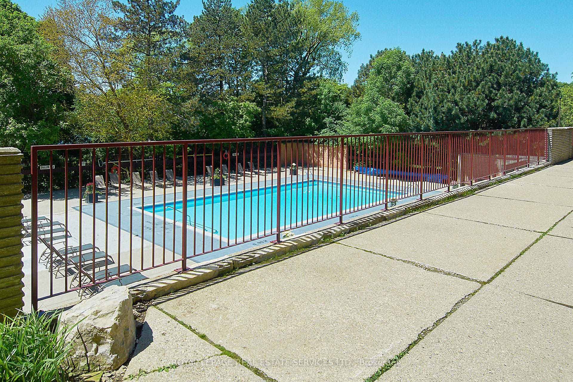 240 Scarlett Road Unit 1304 photo 48
