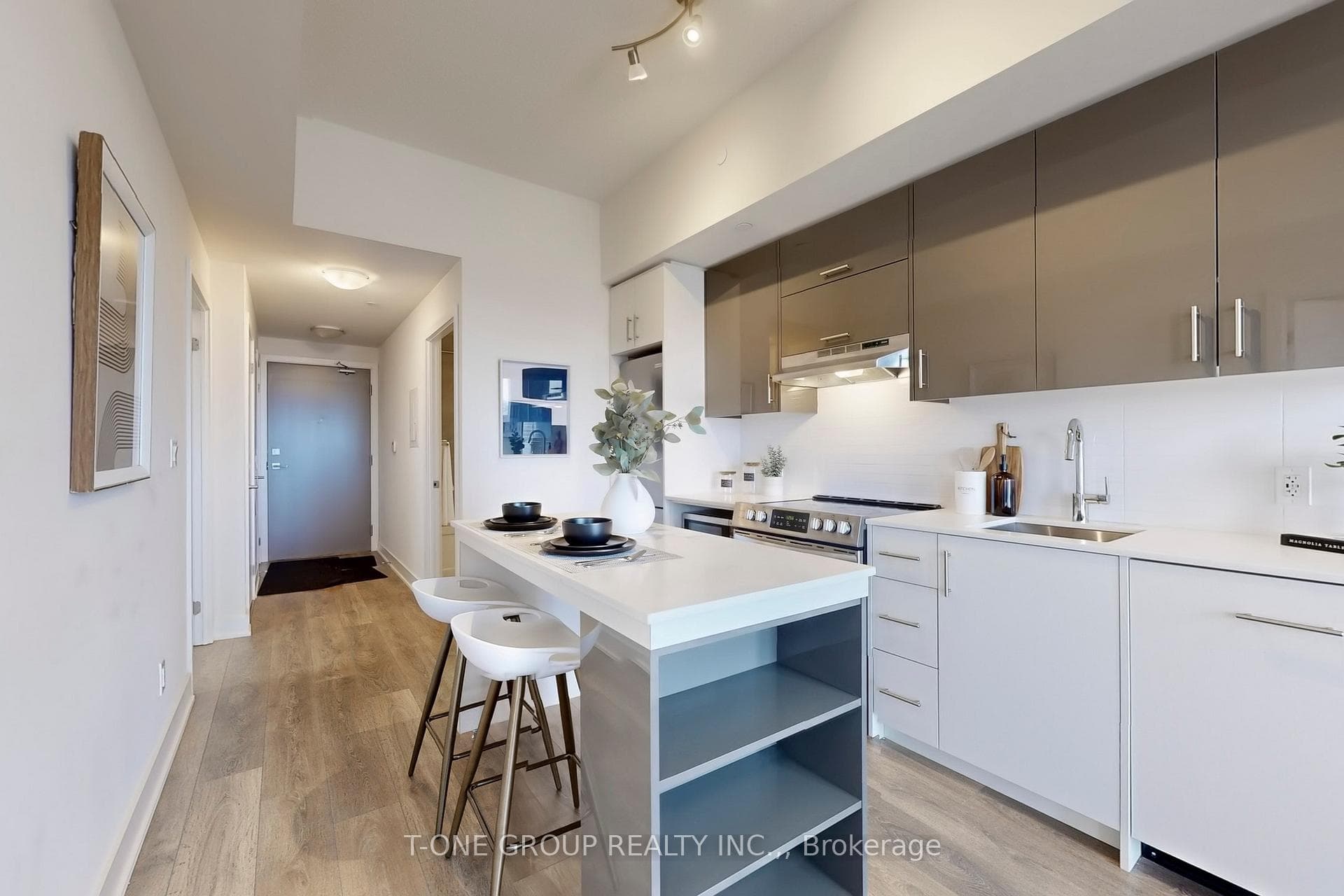 188 Fairview Mall Drive Unit 516 photo 13