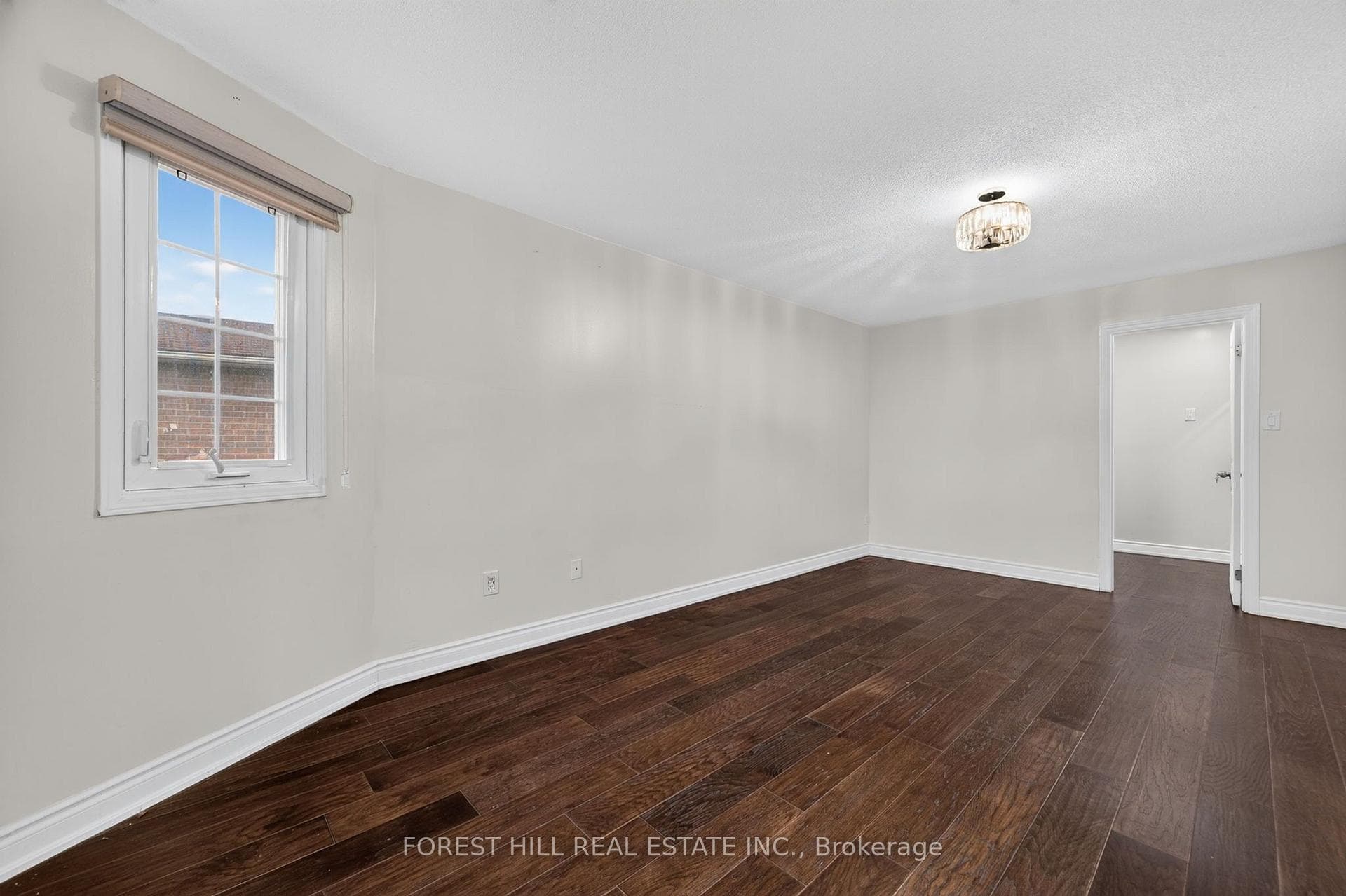 55 Castlehill Road photo 19