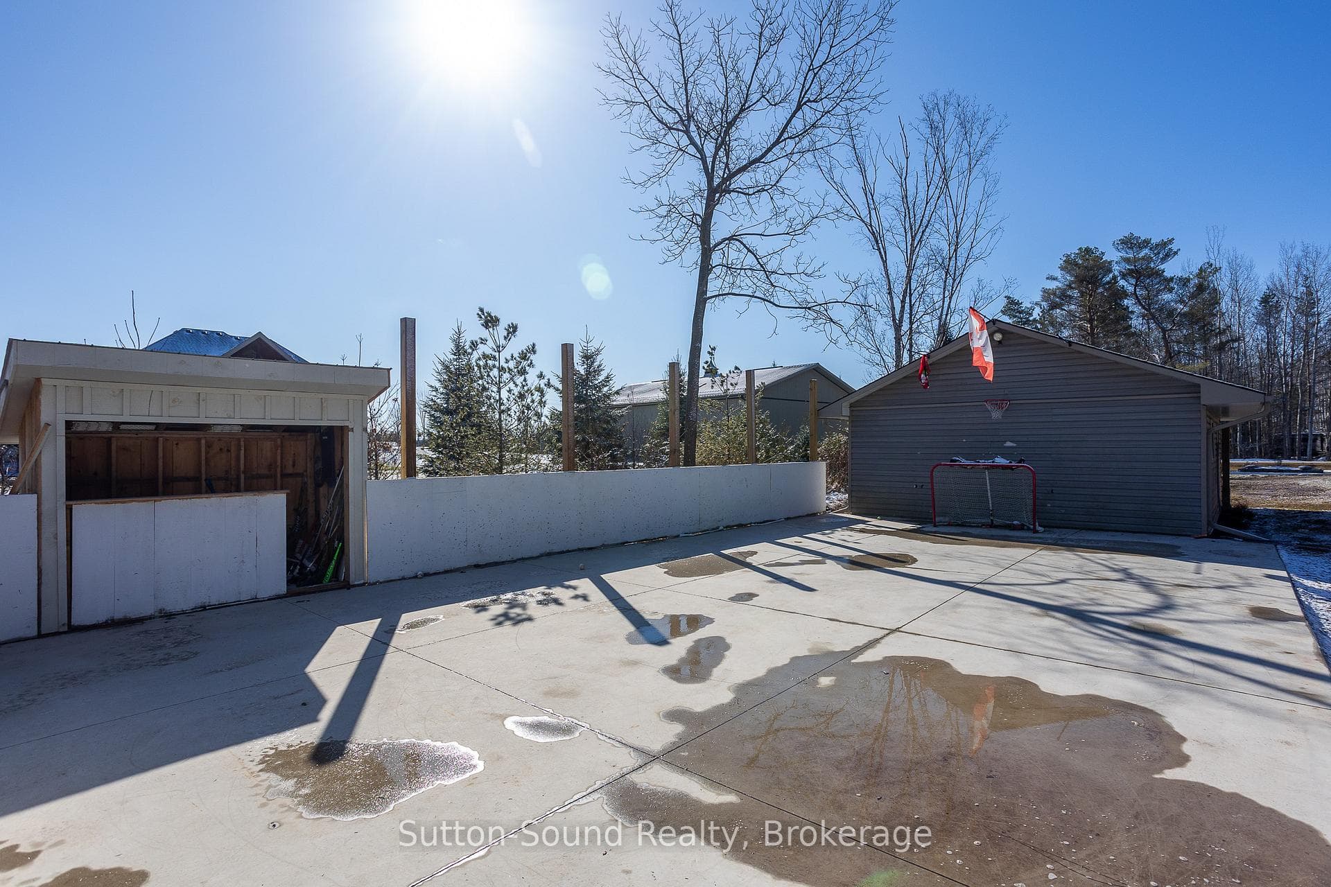 875 27th Street photo 42
