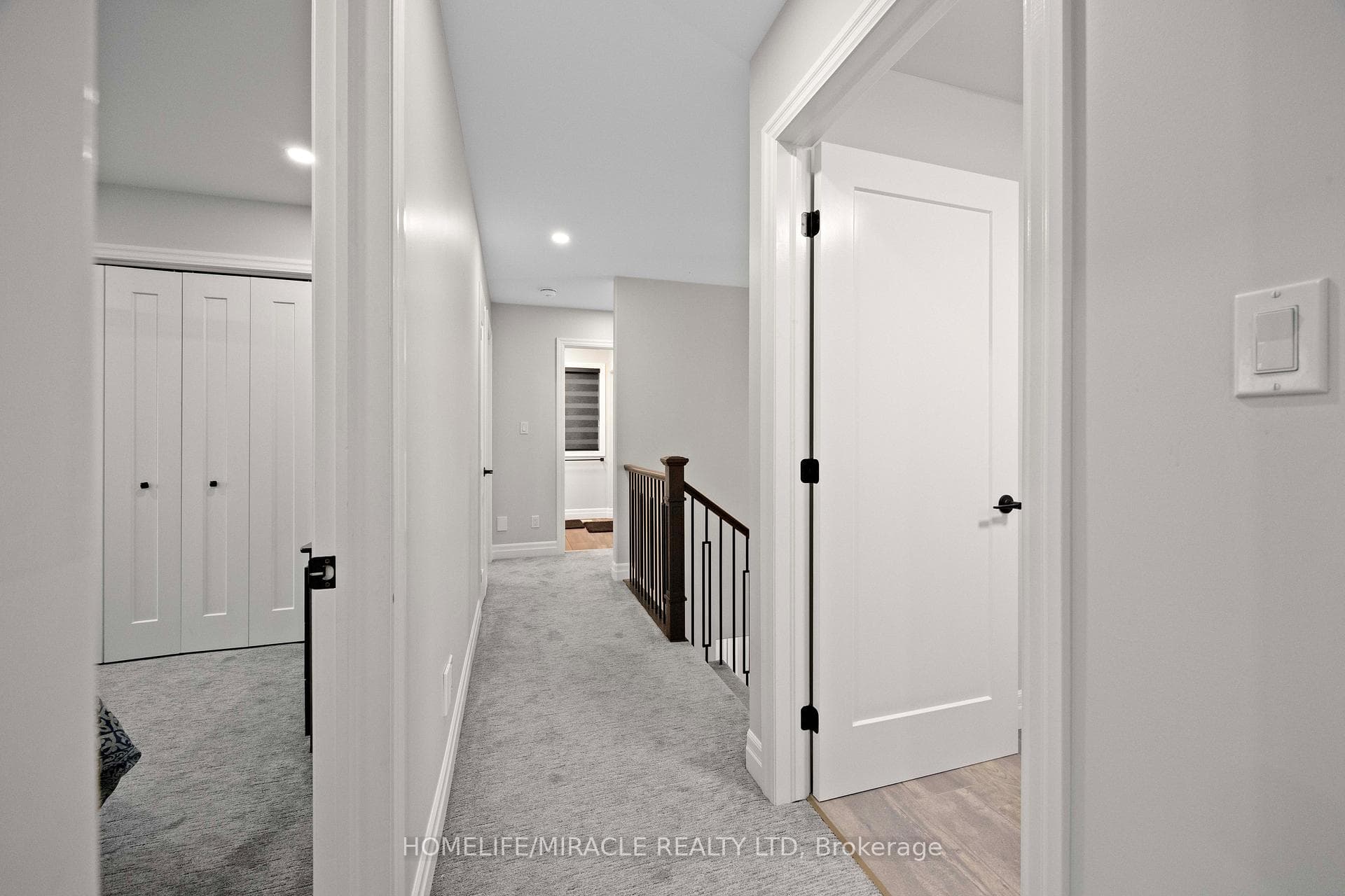 61 Raycroft Drive photo 28