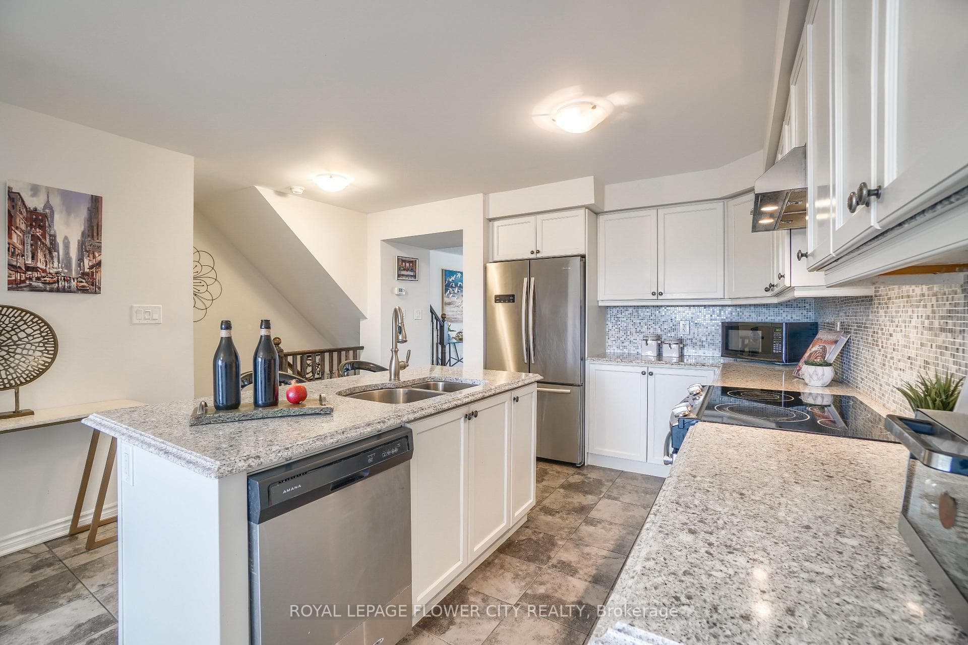 70 Bannister Crescent photo 10