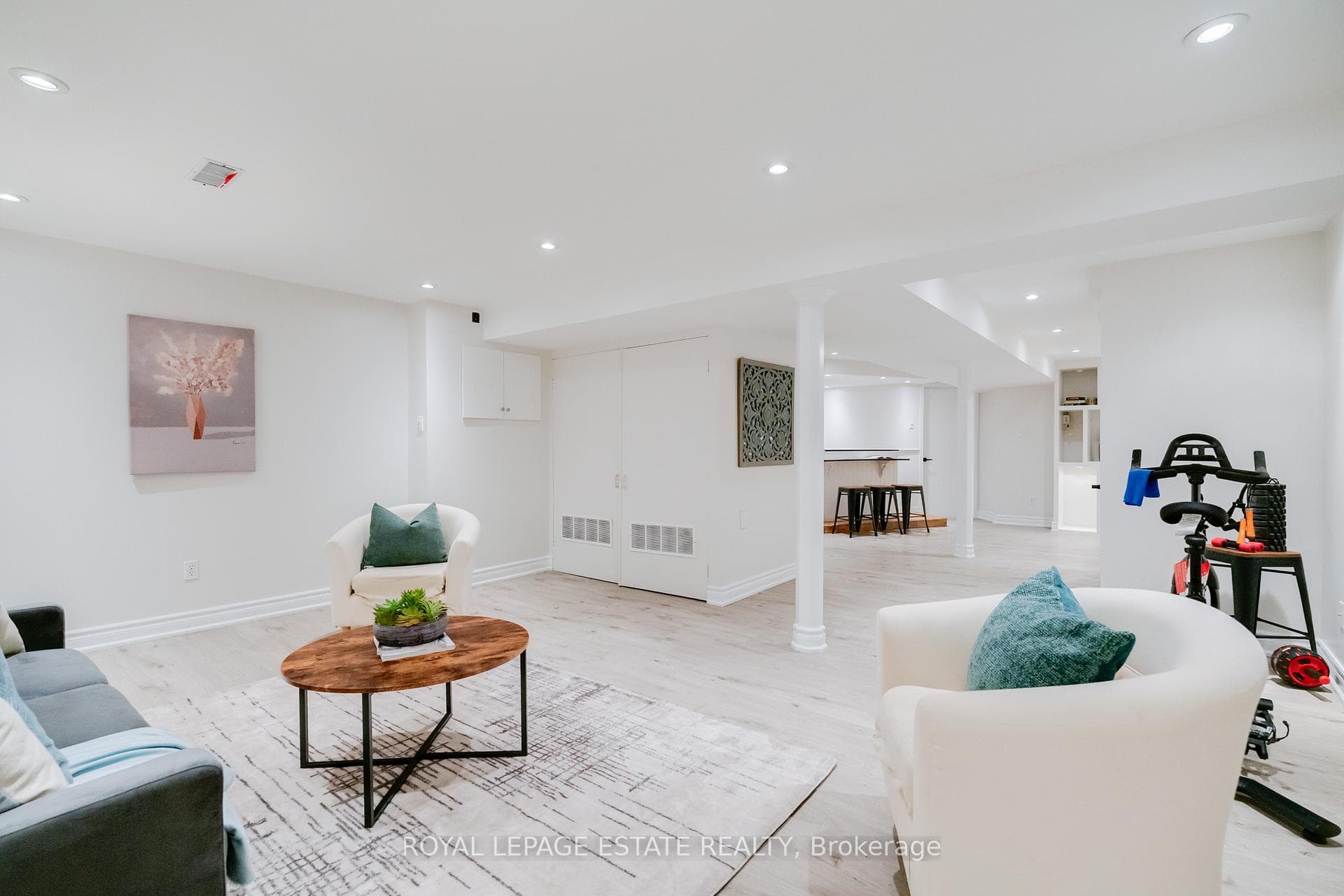 435 Stonetree Court photo 39